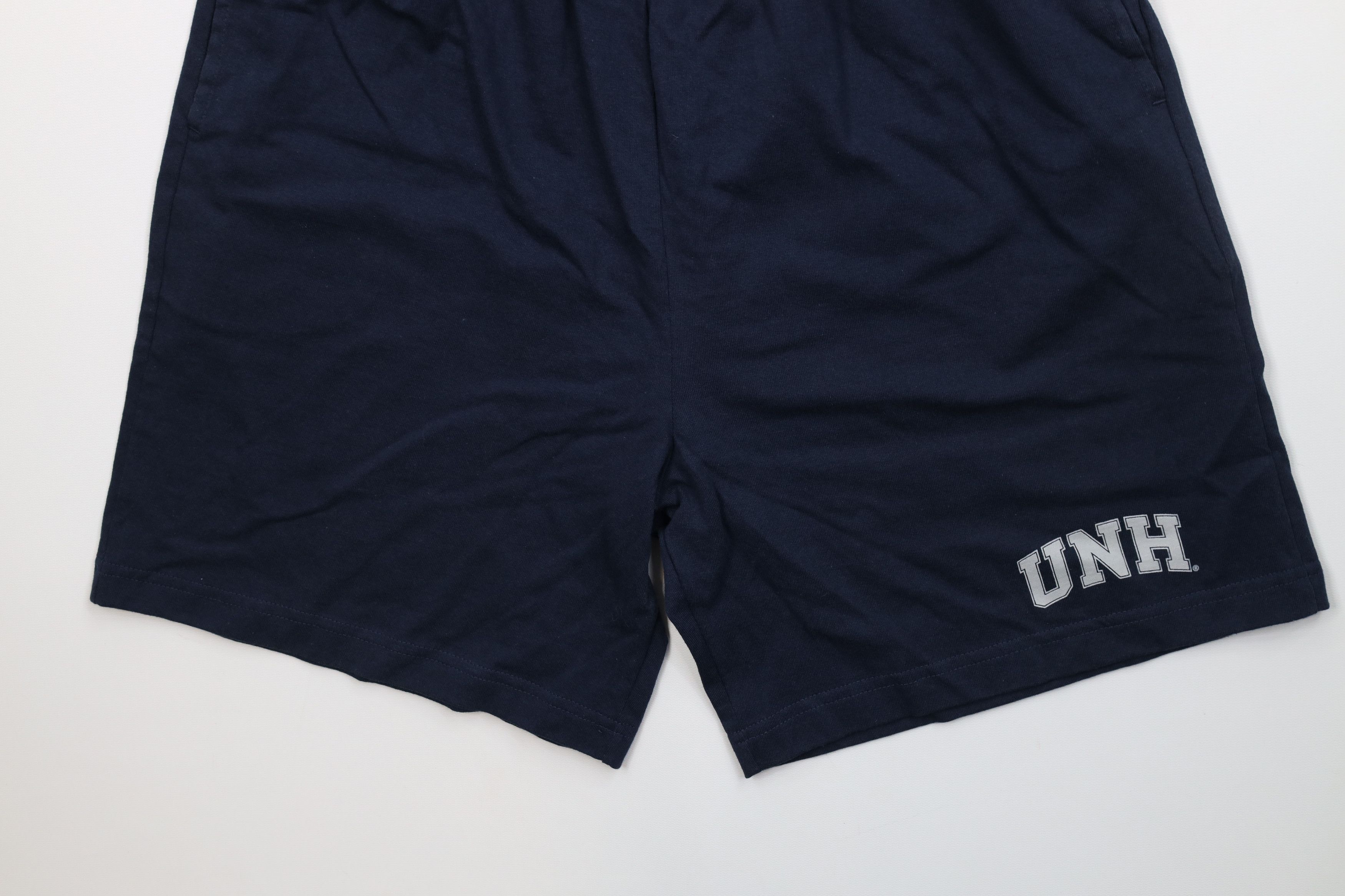 Champion Vintage 90s Y2K Champion of New Hampshire Shorts UNH Blue Size US 32 / EU 48 - 4 Thumbnail