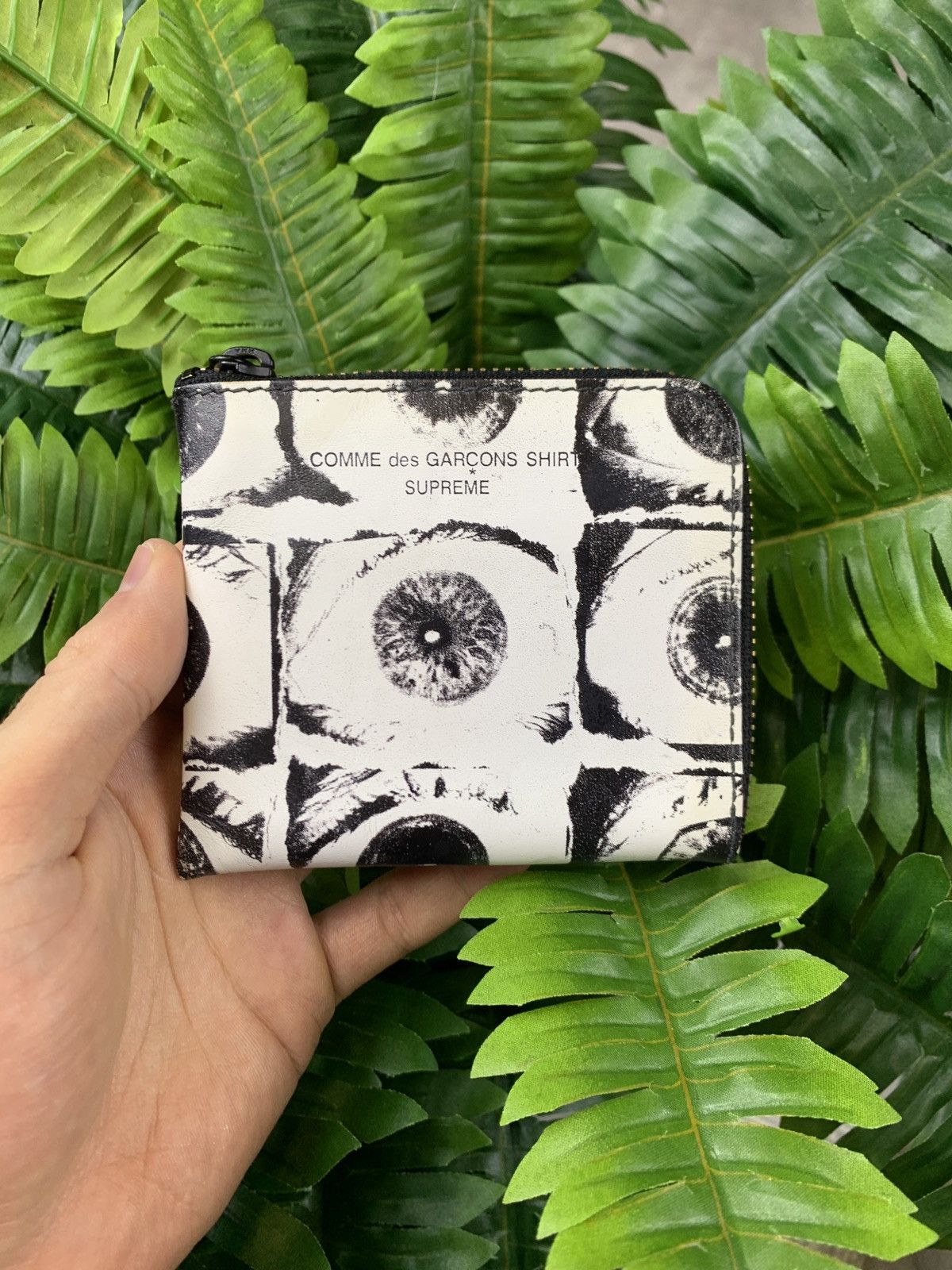 SUPREME x Comme Des Garcons Shirt Eye Wallet & Coin Pouch