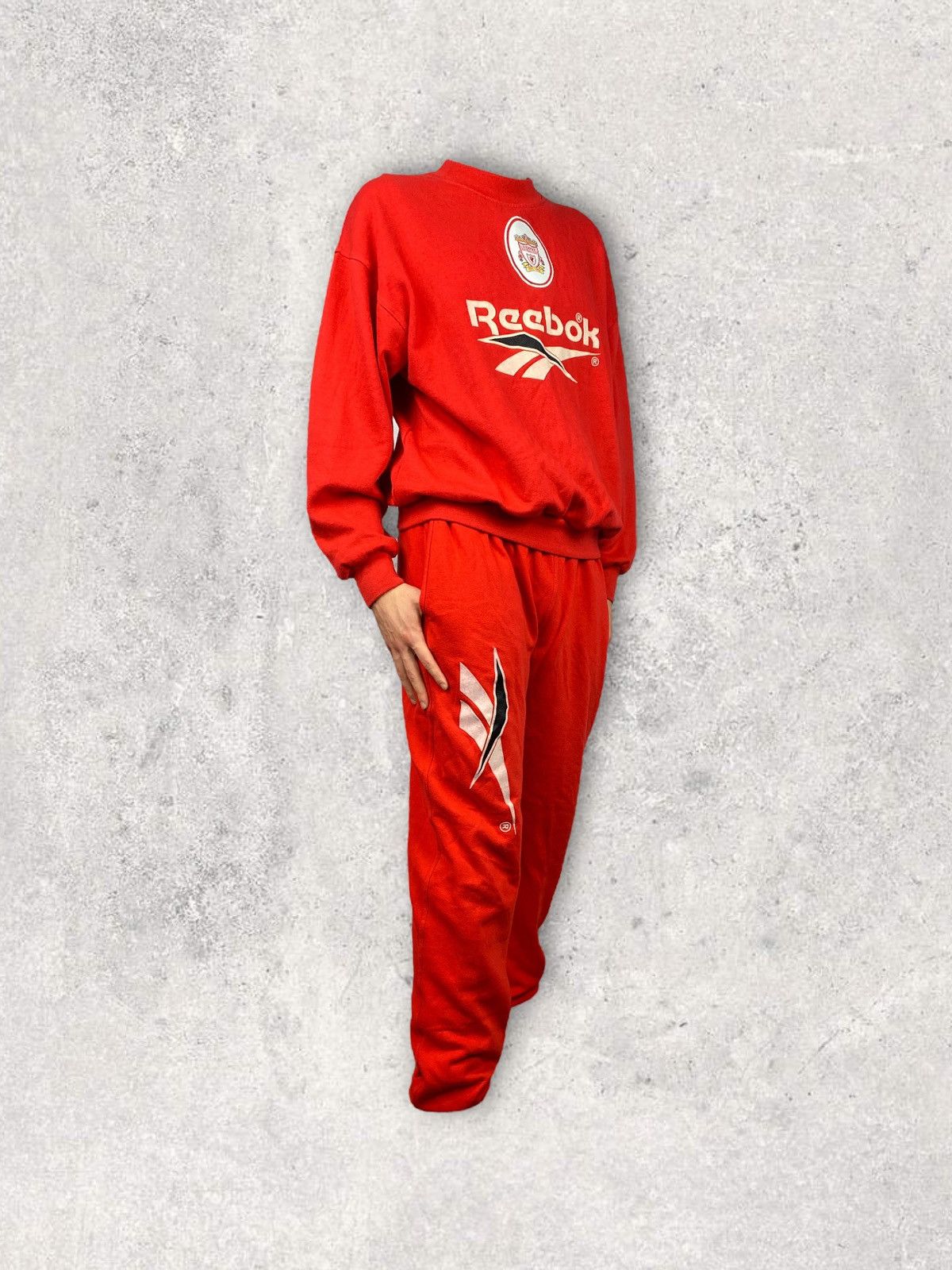 Reebok 90’s Very rare central logo Reebok Liverpool set hoodie pant Size US M / EU 48-50 / 2 - 4 Thumbnail