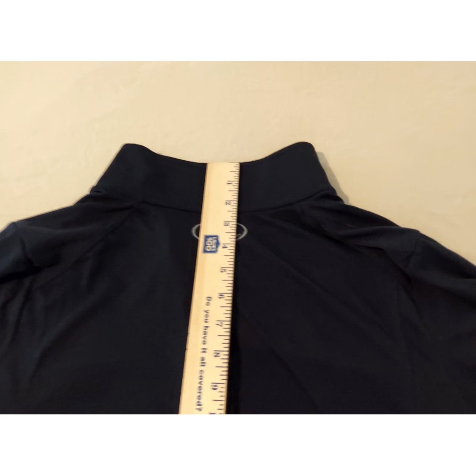 Under Armour VINTAGE? No. Under Armour Shirt XL Black Athletic Zip Mens Large? Size US XL / EU 56 / 4 - 6 Thumbnail