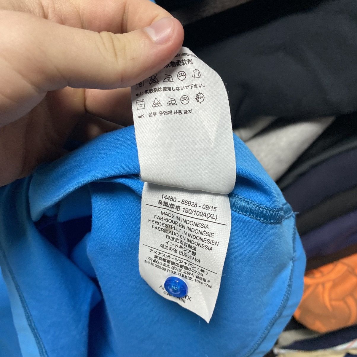 Arc'teryx Luxury Arcteryx Small logo outdoor y2k streetwear polo Size US XL / EU 56 / 4 - 7 Thumbnail