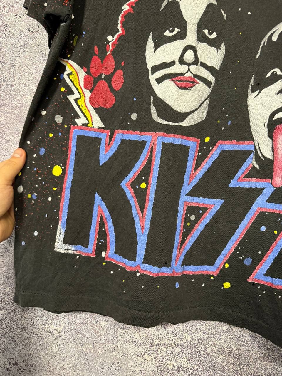 Band Tees × Hanes 1992 Vintage KISS T-Shirt Faces AOP Hanes Winterland Concert Size US L / EU 52-54 / 3 - 15 Thumbnail