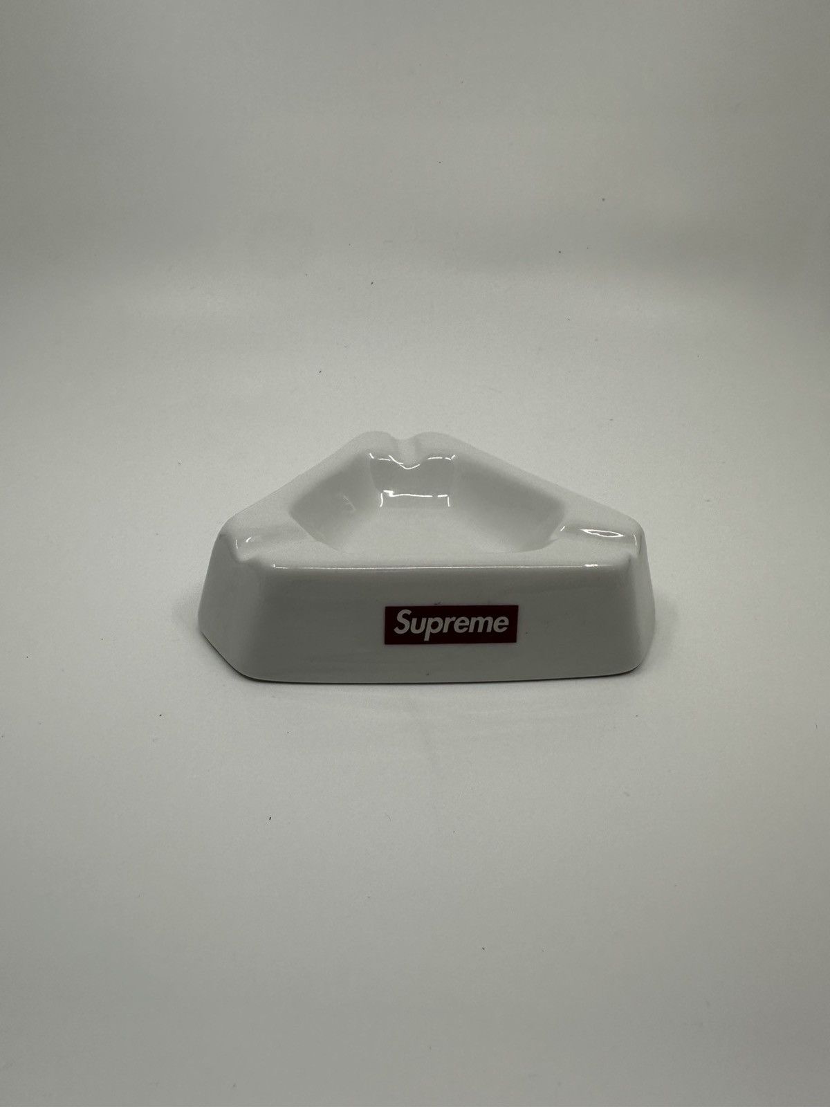 Supreme Supreme Ashtray Ceramic Box Logo 2015 Size ONE SIZE - 1 Thumbnail