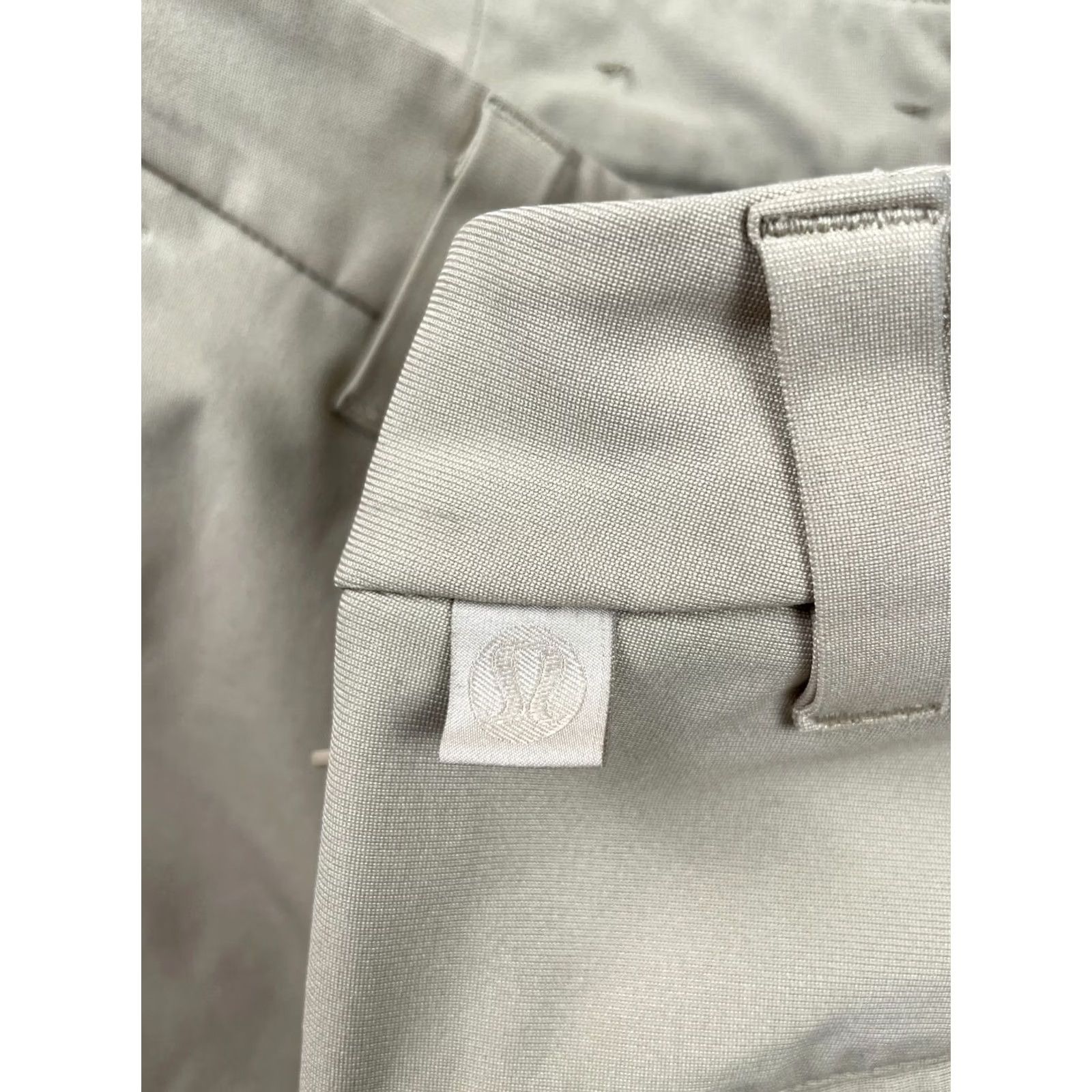 Lululemon Lululemon Pants Mens 28x31 Classic Fit Warpstreme Beige Chino 5-Pocket Logo Regular Mens Size US 28 / EU 44 - 5 Thumbnail