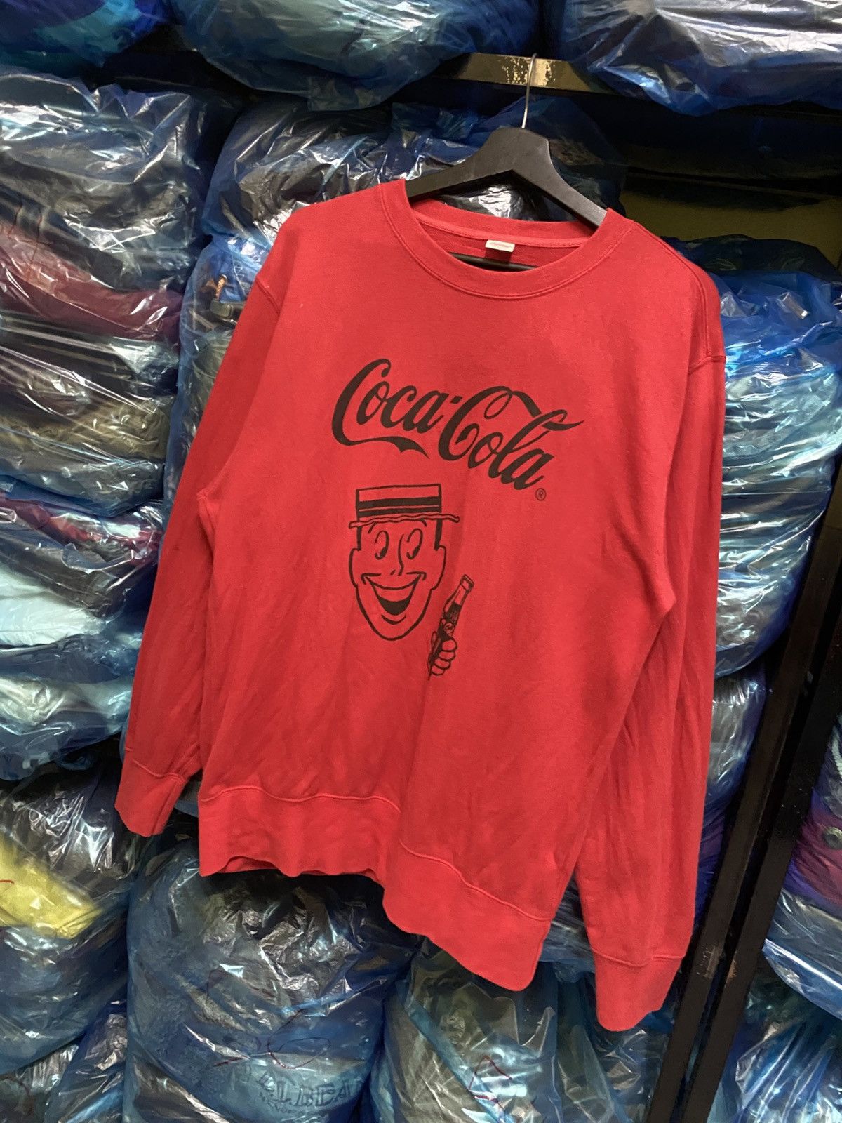Coca Cola VINTAGE UNIQLO COCA COLA SWEATSHIRT Size US L / EU 52-54 / 3 - 2 Thumbnail