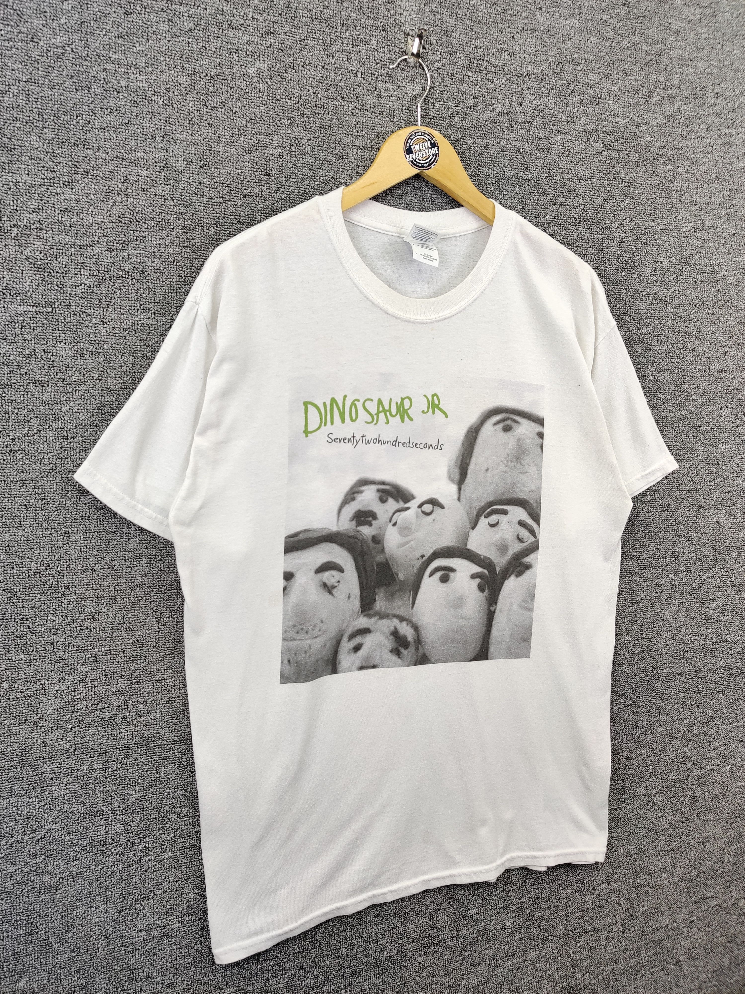 Band Tees Vintage Dinasour Jr Tee Tshirt Size US L / EU 52-54 / 3 - 5 Thumbnail