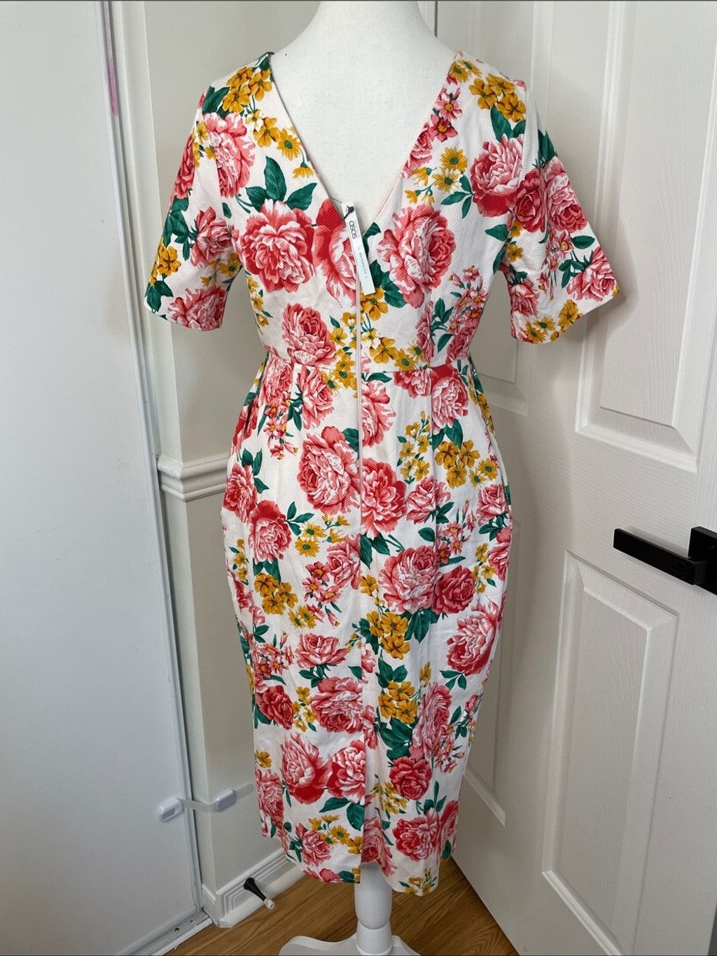 Asos NWT ASOS Maternity Wiggle Floral Midi Dress 6 Size M / US 6-8 / IT 42-44 - 9 Thumbnail