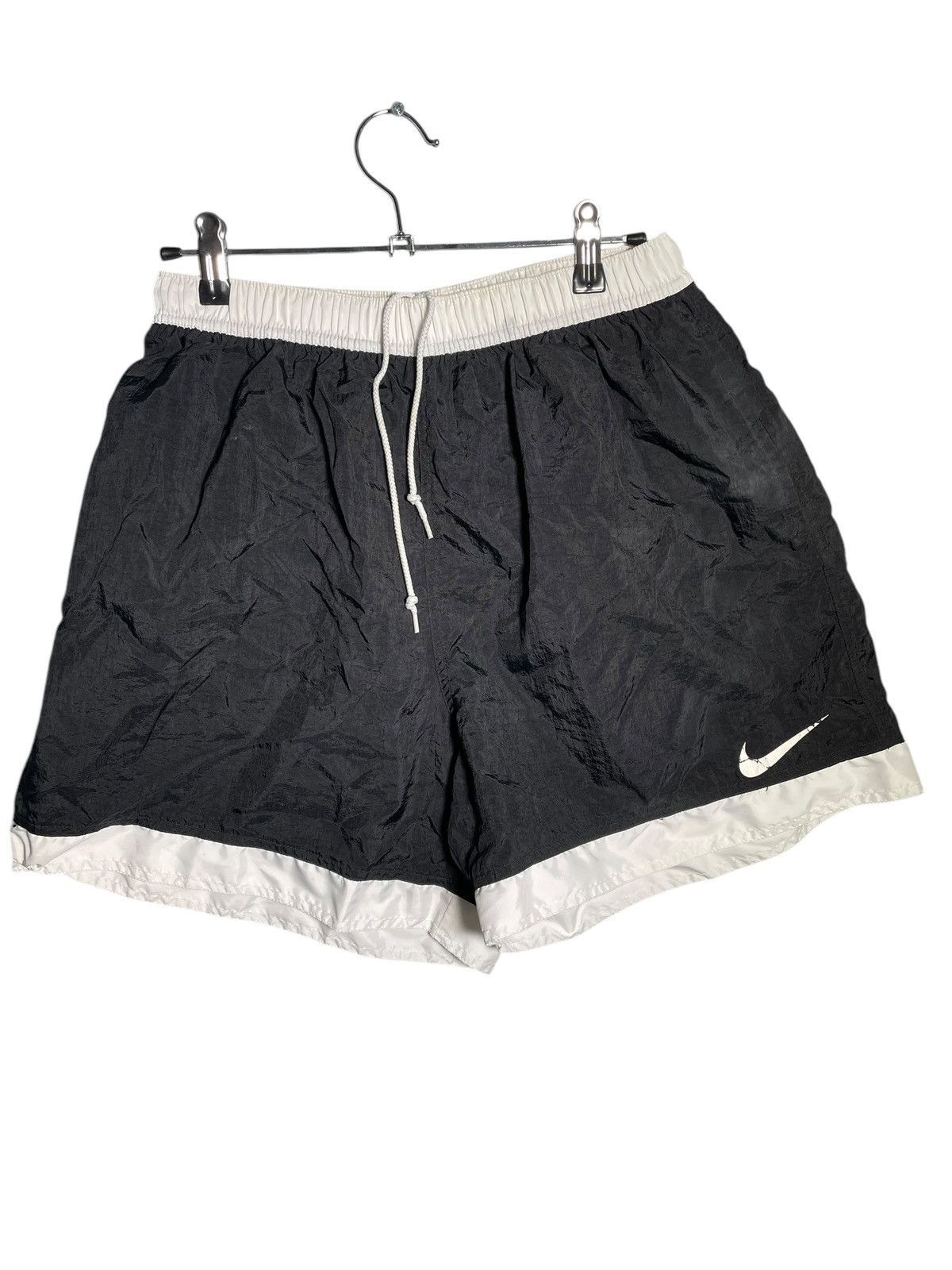Nike × Vintage Vintage 90s Nike Shorts Size US 32 / EU 48 - 1 Thumbnail