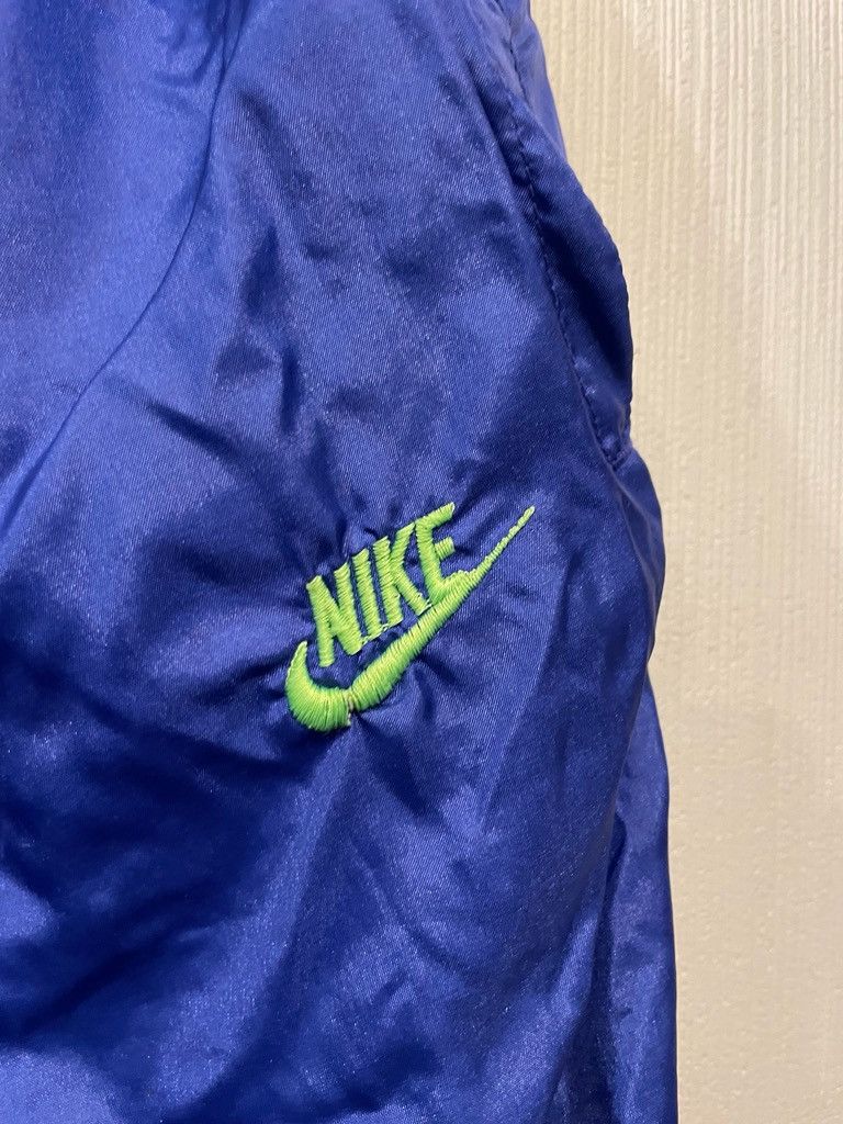 Nike × Vintage Vintage Nike International Nylon Track Pants 90s Swoosh Y2K Size US 36 / EU 52 - 3 Thumbnail
