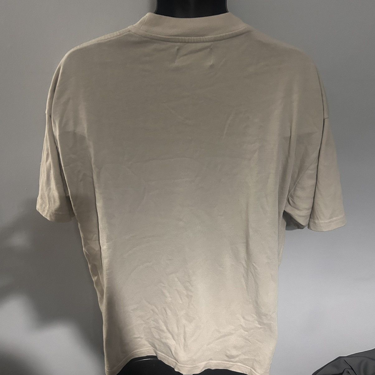 Represent Clo. Represent ‘Feel the Heat’ t shirt size Medium Size US M / EU 48-50 / 2 - 3 Thumbnail