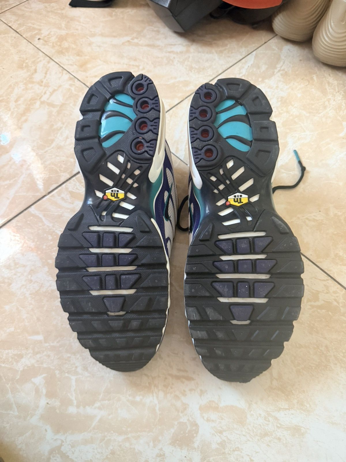 Nike Nike Air Max Plus “Purple and White” Size US 9 / EU 42 - 5 Thumbnail