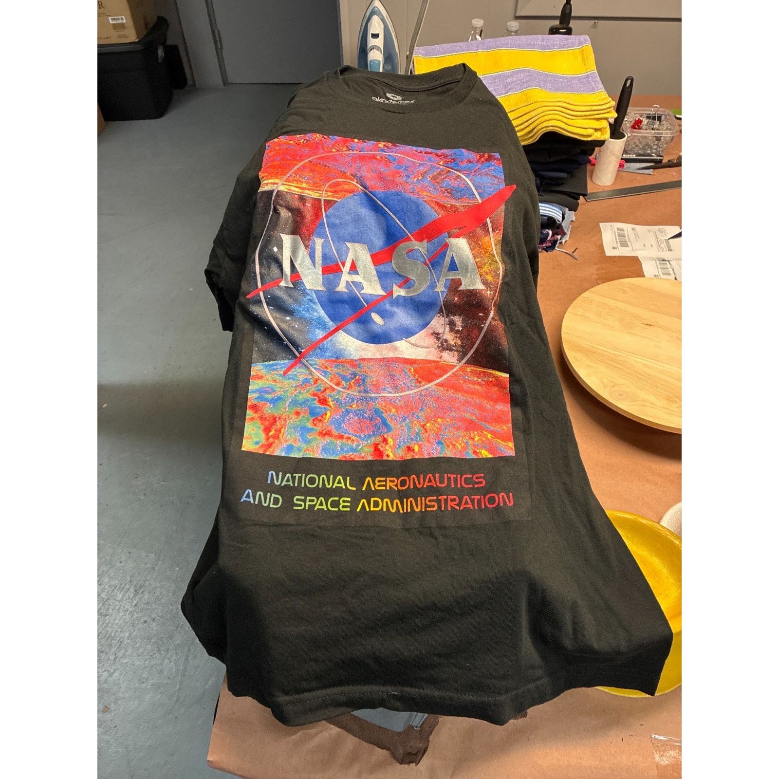 Akademiks Akademiks NASA Graphic T-Shirt XL Black Space Galaxy Tee Size US XL / EU 56 / 4 - 5 Thumbnail