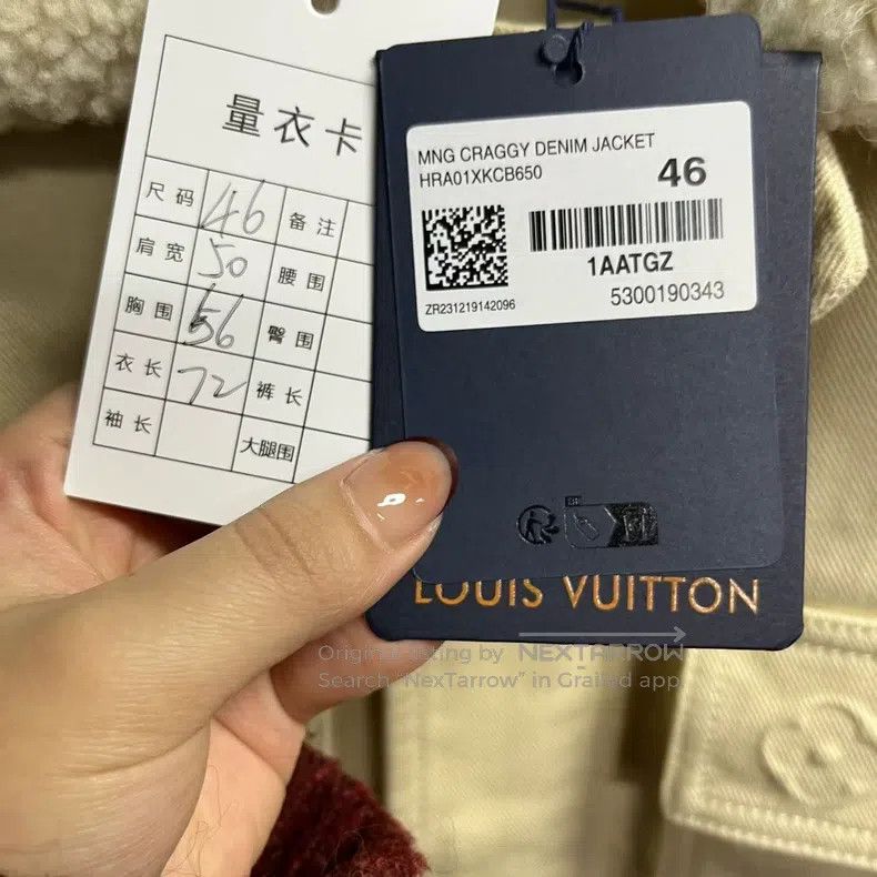 Louis Vuitton Louis Vuitton Large pocket jacket with detachable fur coll Size US S / EU 44-46 / 1 - 4 Thumbnail