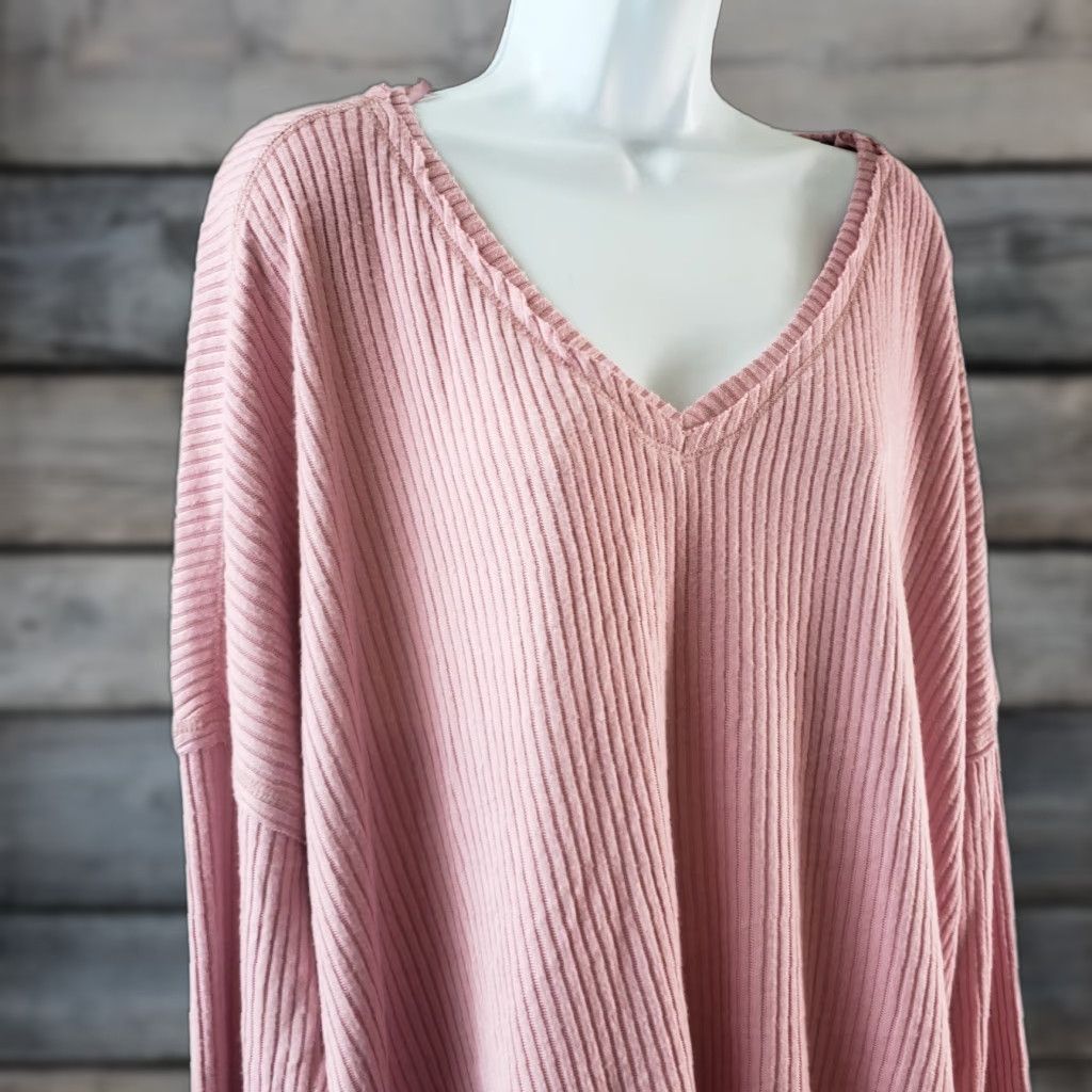 Vintage VINTAGE Wild Fable Ribbed Top Pink Long Sleeve V-Neck Oversized Womens 2XL Size XXL / US 16-18 / IT 52-54 - 1 Thumbnail