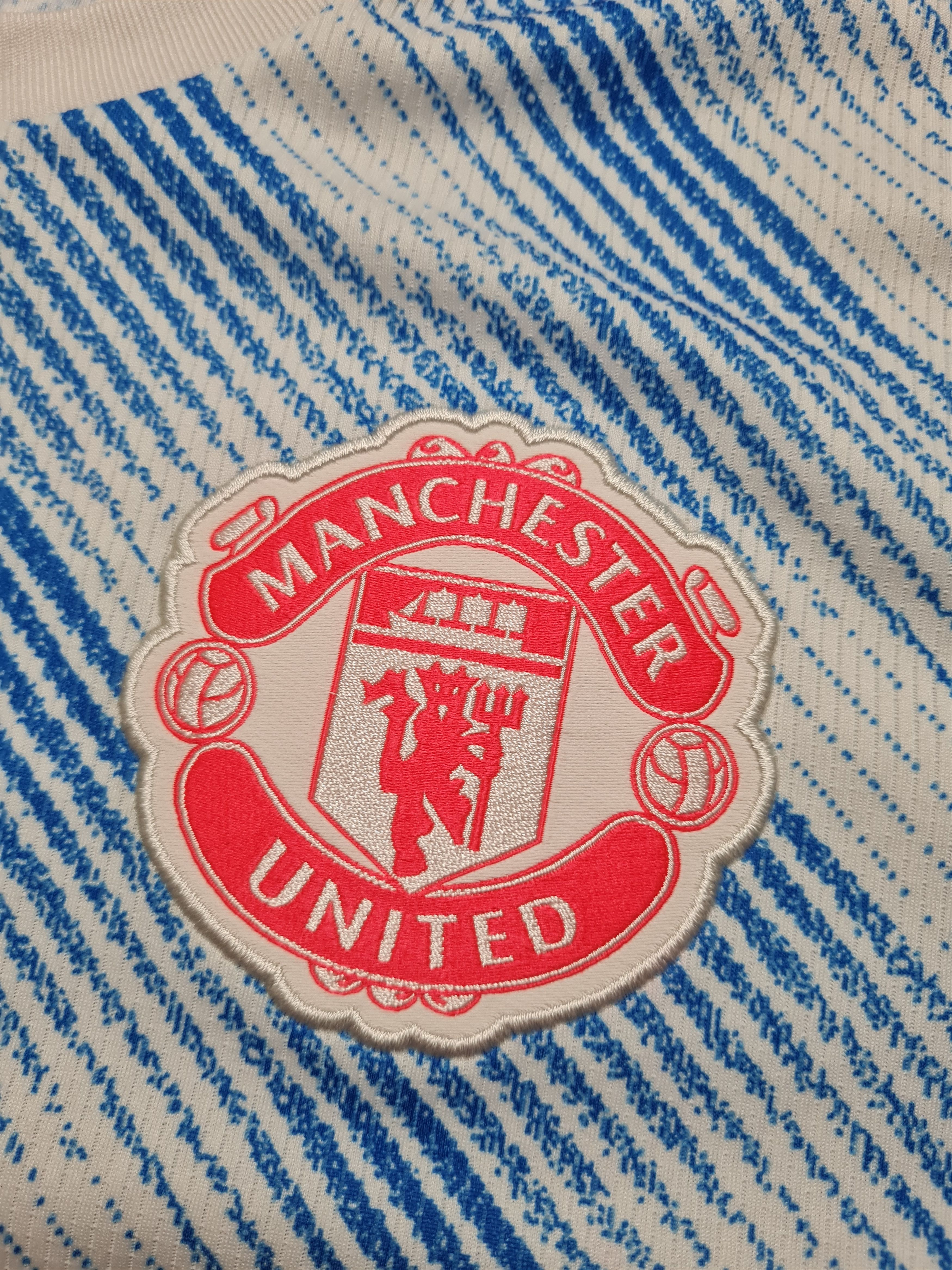 Adidas NWT Adidas Manchester United Kit Soccer Jersey Ronaldo # 7 Size US M / EU 48-50 / 2 - 10 Thumbnail