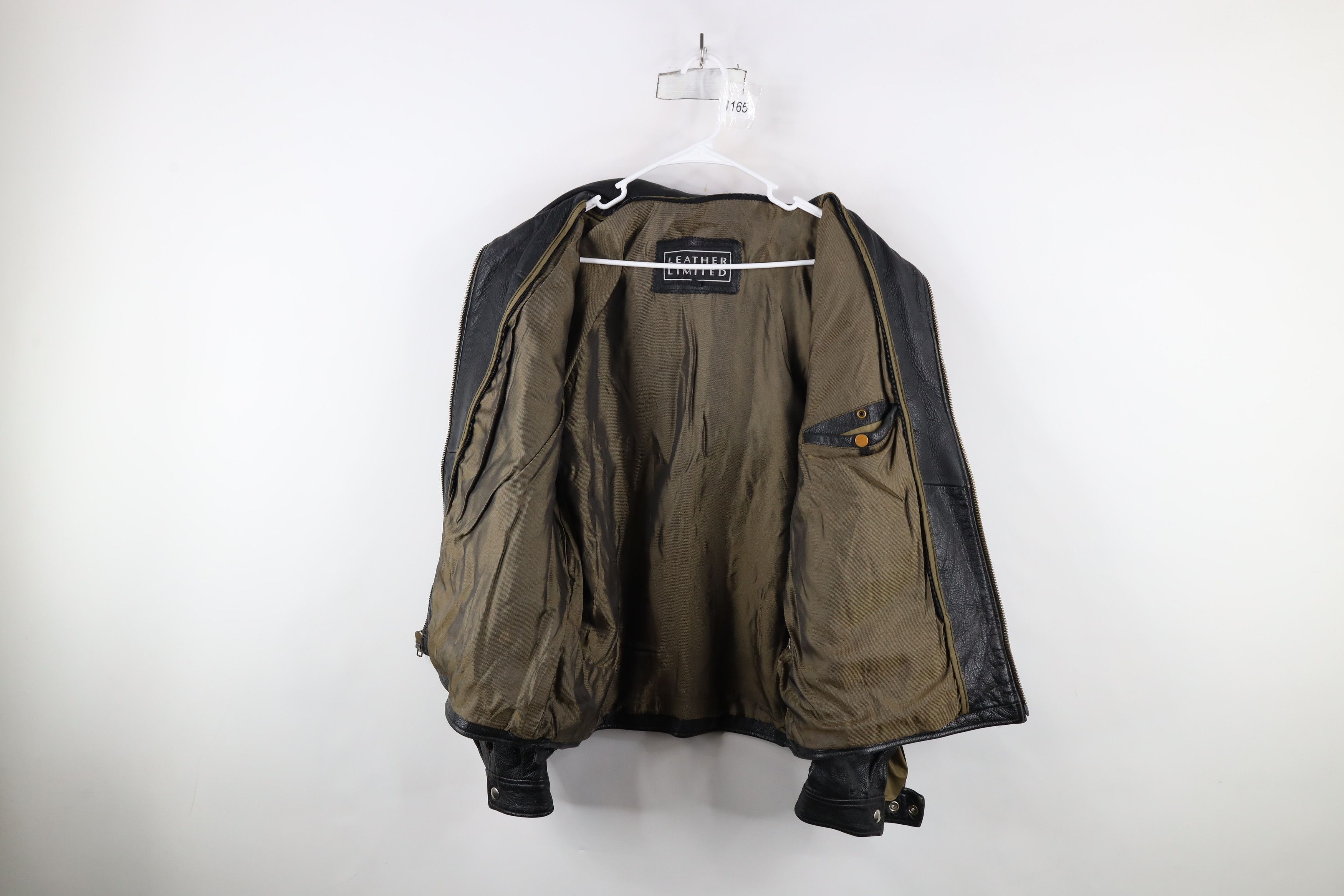 Vintage Vintage 90s Streetwear Buckle Back Leather Jacket Black Size US L / EU 52-54 / 3 - 8 Thumbnail