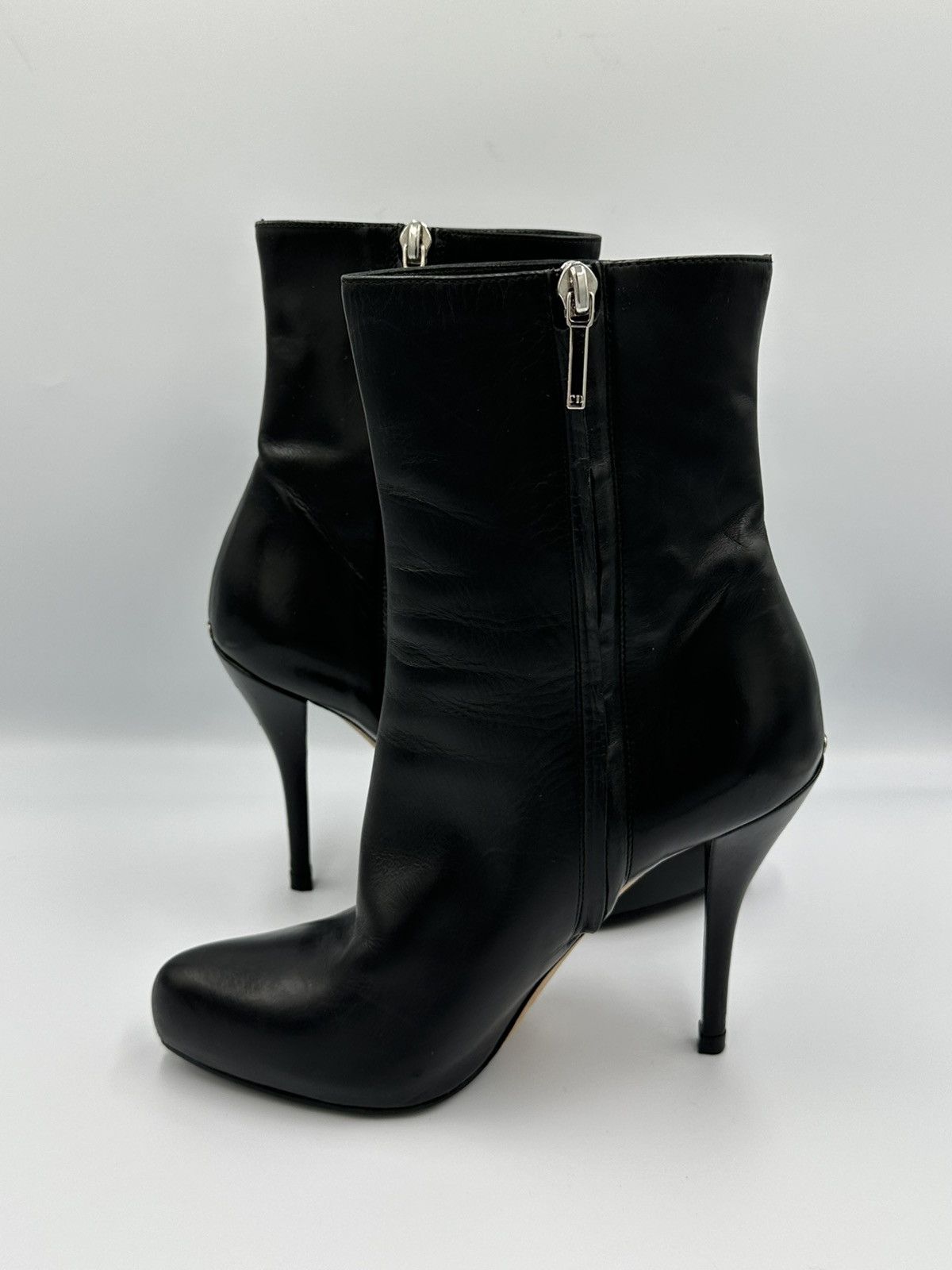 Dior Dior Leather boots metal logo CD on back made in Italy Size US 6 / IT 36 - 7 Thumbnail