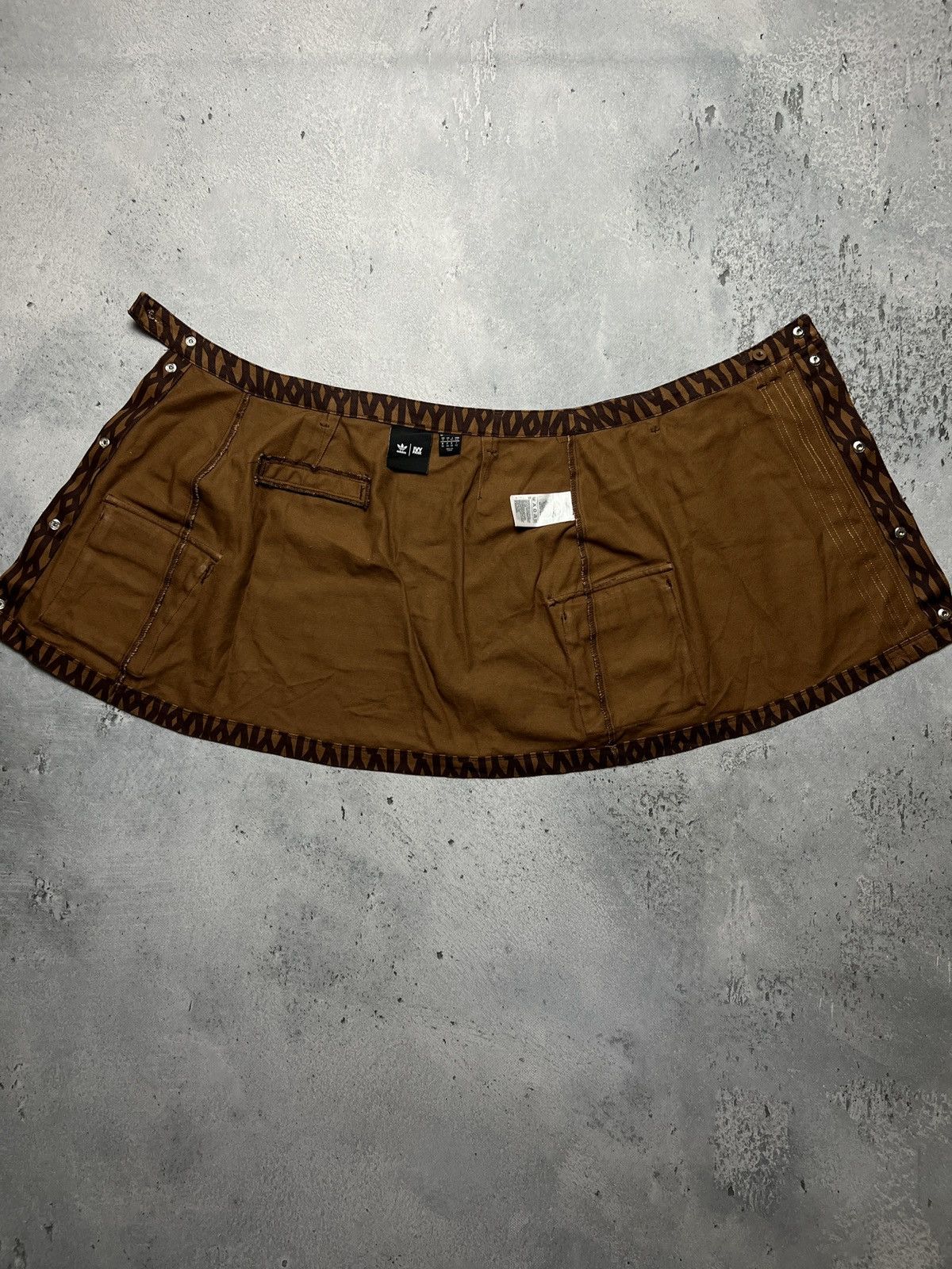 Adidas × Ivy Park Ivy Park x Adidas Monogram Skirt Wild Brown y2k Rare Item Size 28" / US 6 / IT 42 - 4 Thumbnail