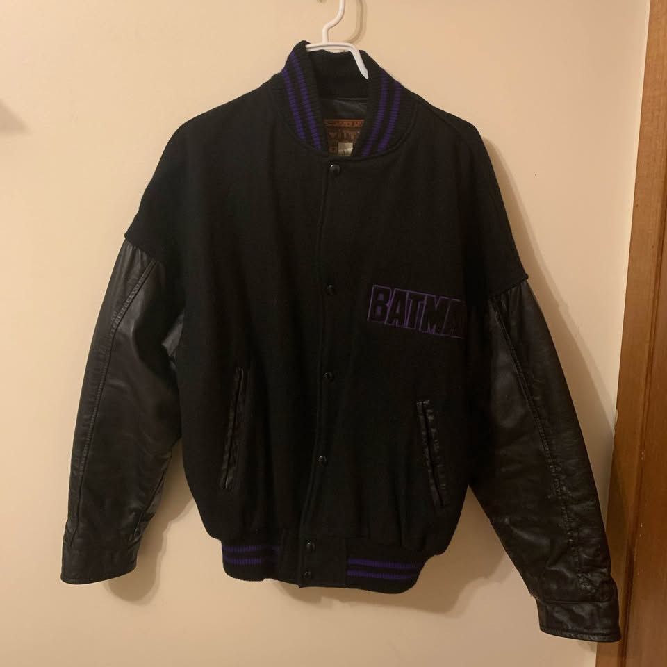 DC Comics Vintage 1991 Batman Leather Varsity Jacket Size US L / EU 52-54 / 3 - 1 Thumbnail