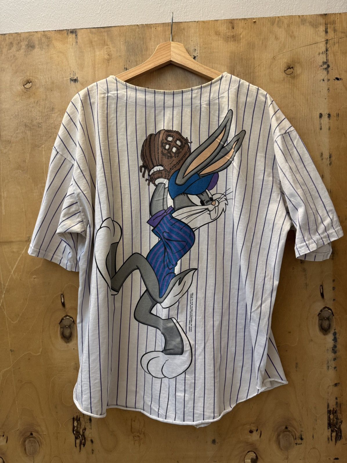 Warner Bros Bugs Looney Tunes 1992 Size US XL / EU 56 / 4 - 5 Thumbnail