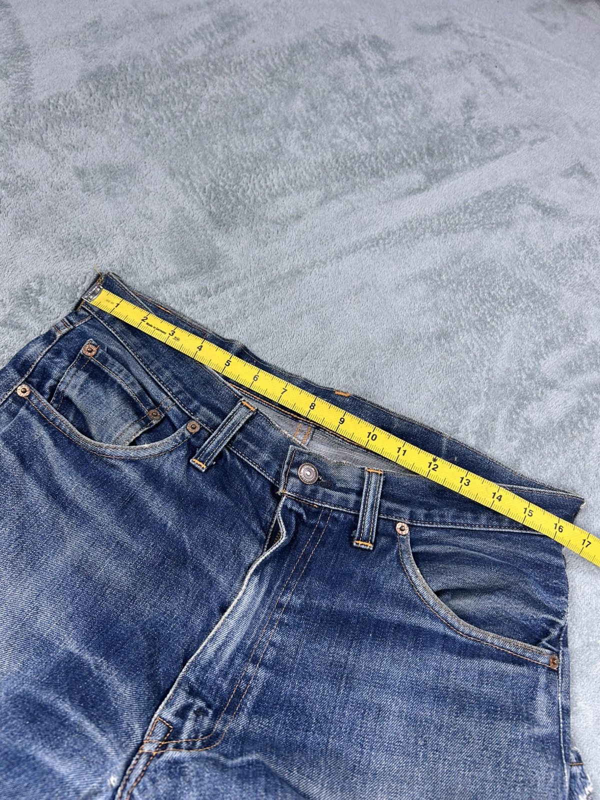 Levi's Vintage Clothing Vintage LVC Levi’s 551zxx Big E Distressed Denim Size US 33 - 15 Thumbnail