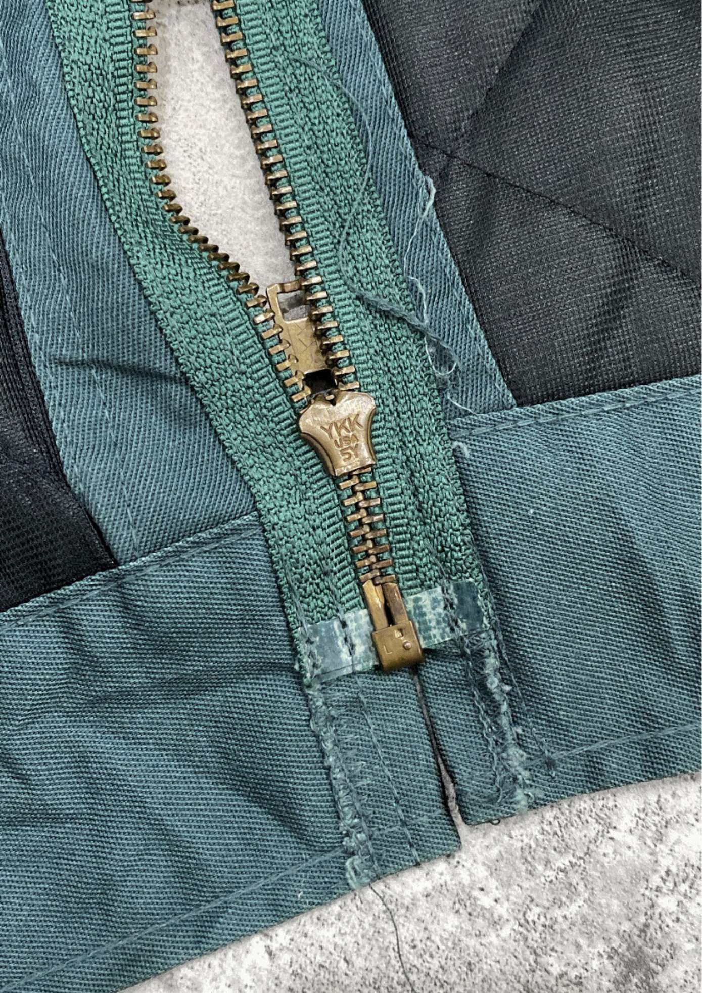 Dickies Vintage Dickies Industrial Wear Sun Faded Green Work Jacket Size US L / EU 52-54 / 3 - 7 Thumbnail