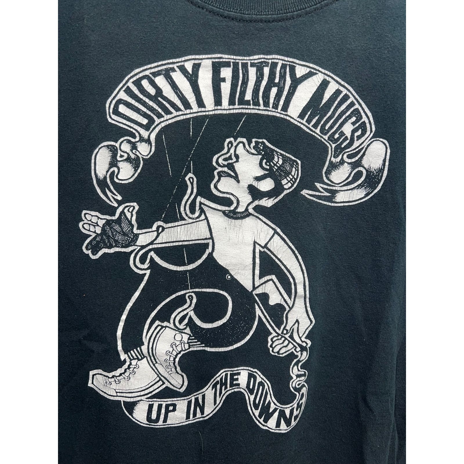 Gildan Dirty Filthy Mugs Shirt Up In The Downs Album Tour Band Tee Size US L / EU 52-54 / 3 - 2 Thumbnail