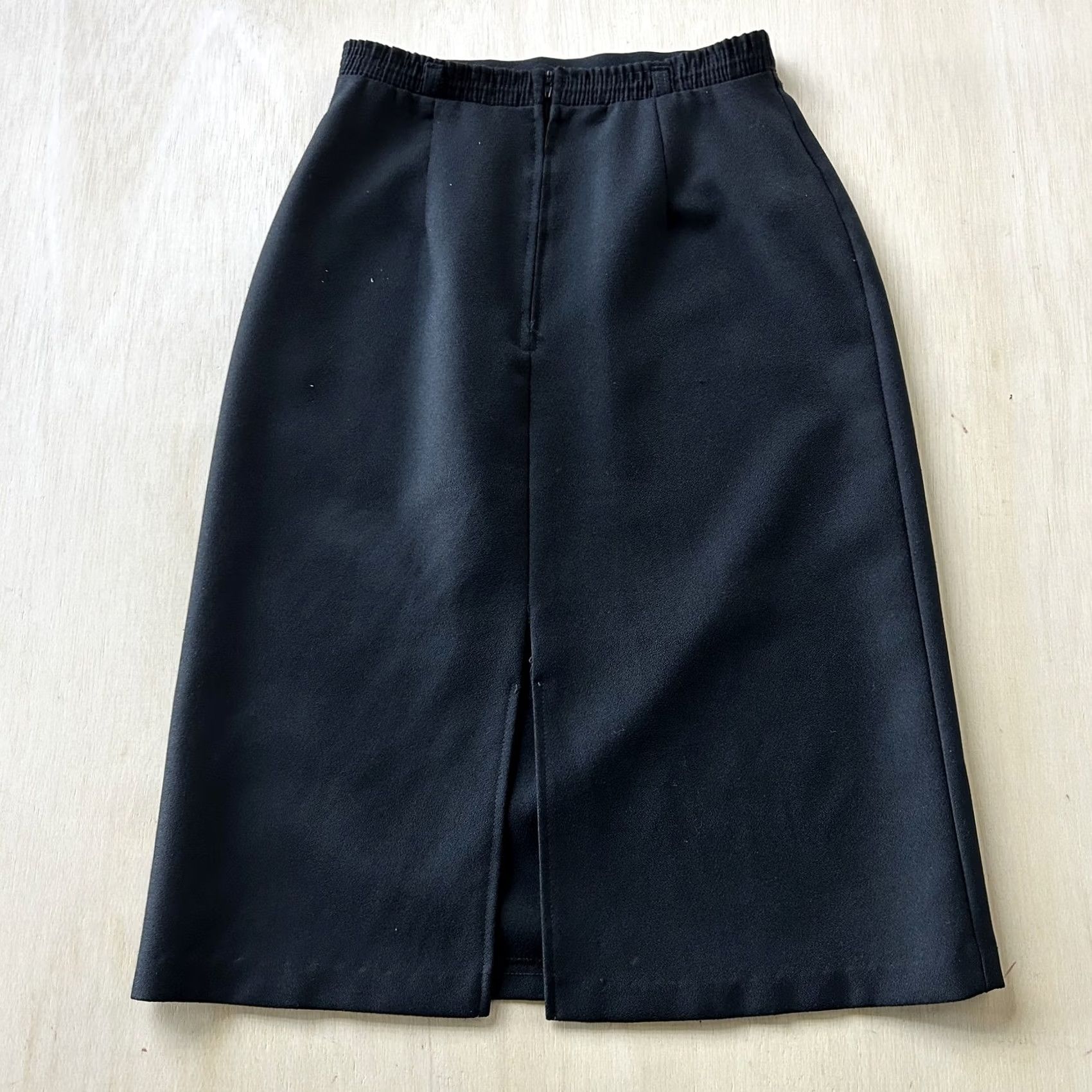 Vintage Womens Black Midi Pencil Skirt Elastic Waist Slit Workwear Career Office Medium Size 32" / US 10 / IT 46 - 2 Thumbnail