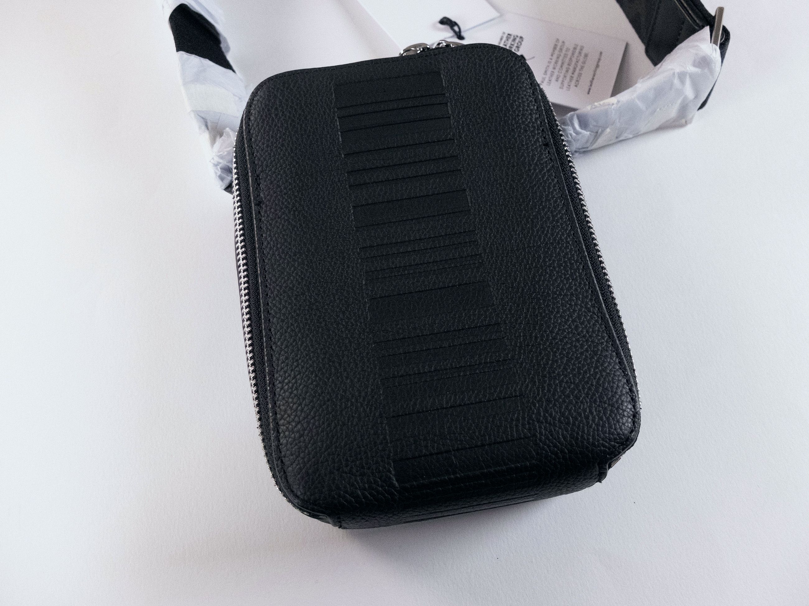 Paul Smith PAUL SMITH black mini leather flight bag crossbody q Size ONE SIZE - 6 Thumbnail