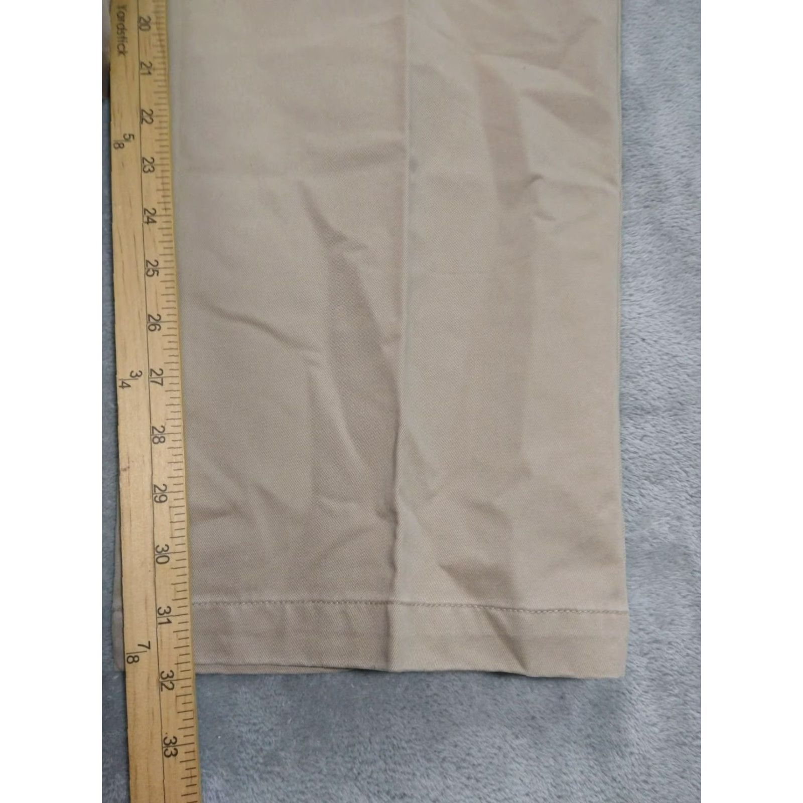 Izod IZOD Pants Mens 34x32 Beige Chino Flat Front Metrix Fit Easy Care Cotton Regular 34 Beige Men Pants Mens Chino 90s? (no, avoid inaccuracies) Size US 34 / EU 50 - 5 Thumbnail