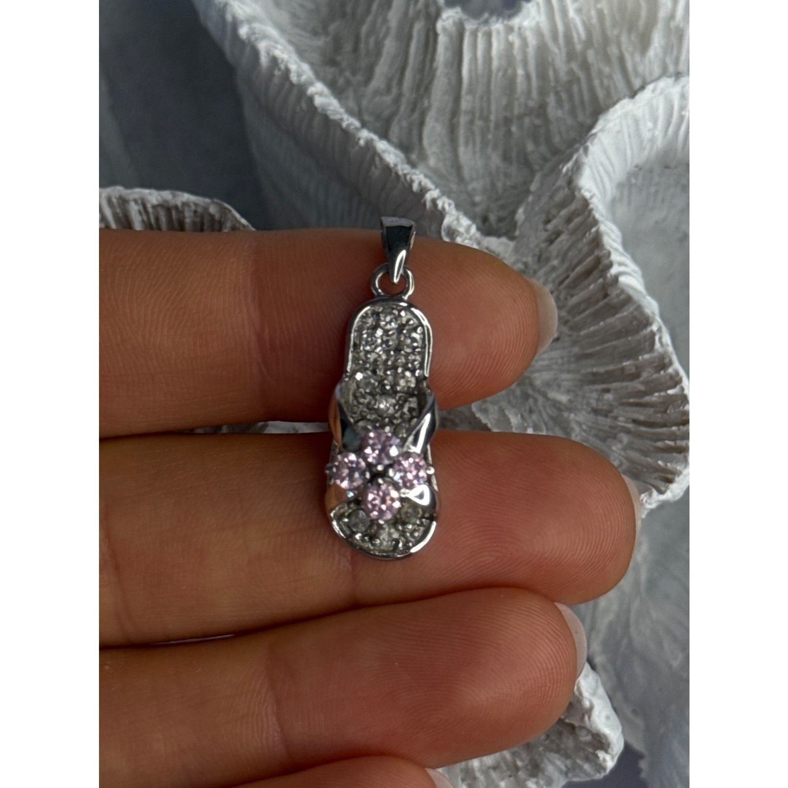 Jewelry 925 STERLING SILVER FLIP FLOP SANDAL PINK & WHITE CZ PENDANT Size ONE SIZE - 5 Thumbnail