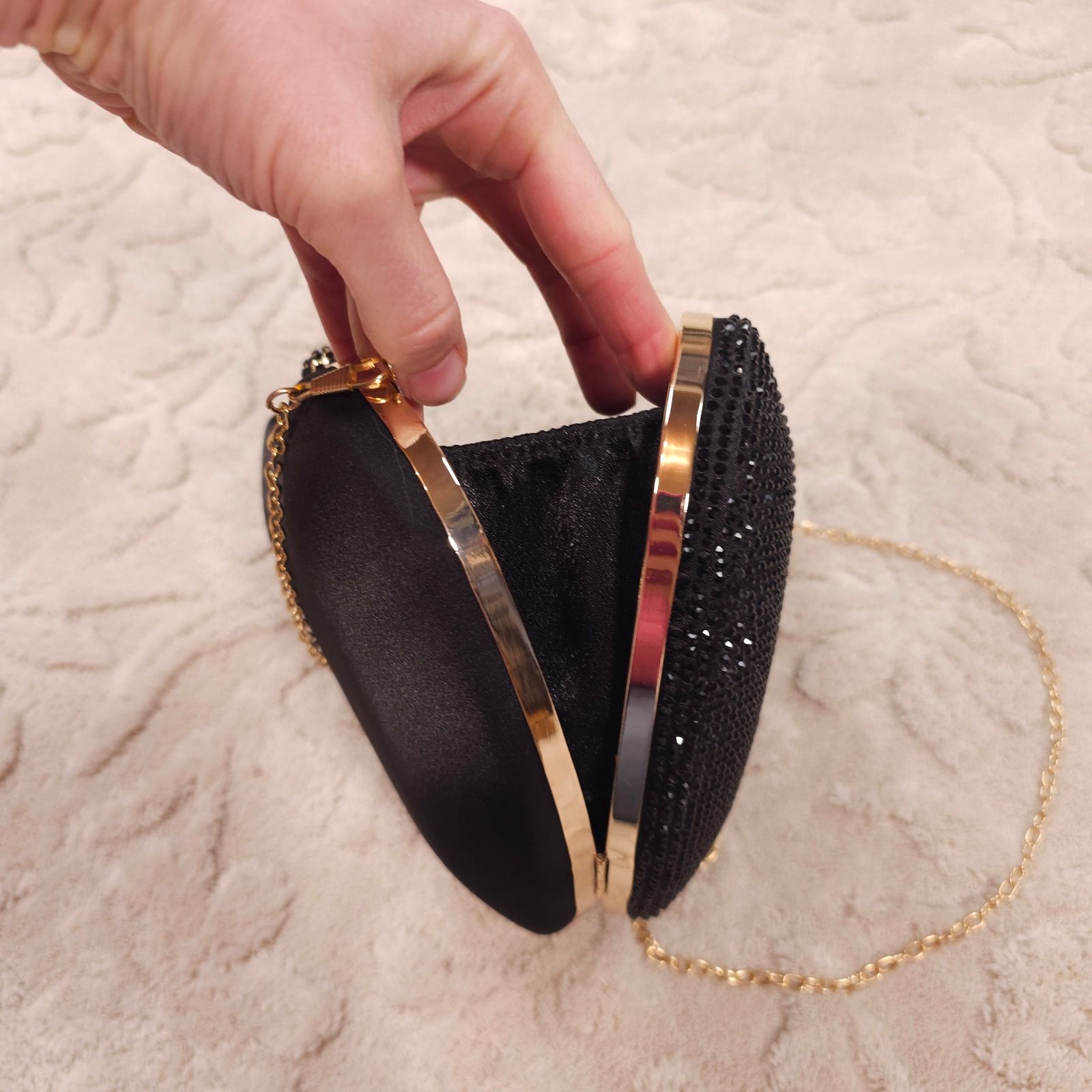 Other Rhinestone Pave Heart Convertible Clutch Crossbody Bag Black Size ONE SIZE - 4 Thumbnail