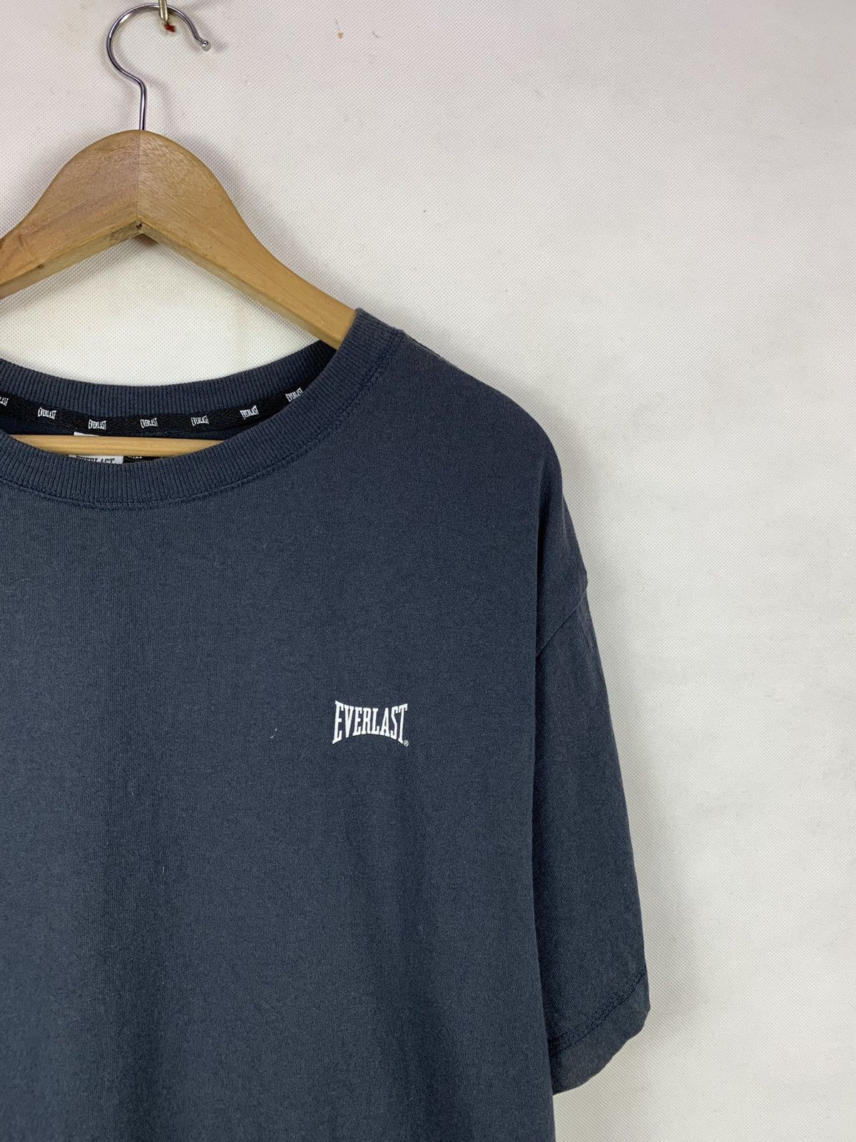 Everlast Steals! Everlast Small Logo Tee Boxy Cut Size US L / EU 52-54 / 3 - 2 Thumbnail