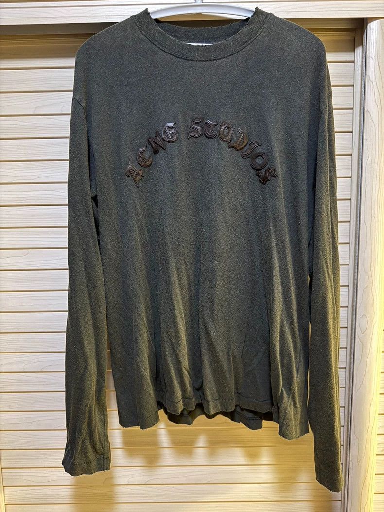 Acne Studios Acne Studios Long-sleeved T-shirt with distressed decals Size XS / US 0-2 / IT 36-38 - 2 Thumbnail