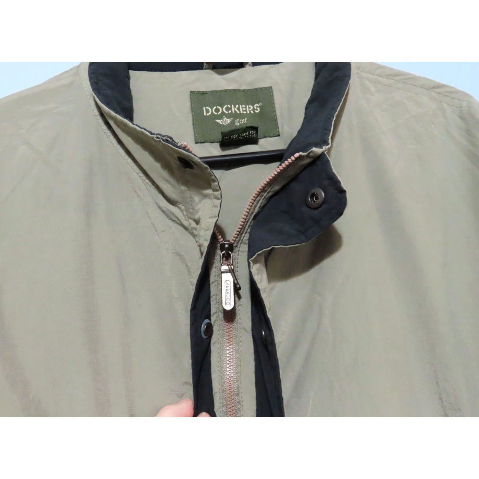 Dockers DOCKERS Golf Men's L 1/2 Button Pullover Windbreaker Jacket Khaki Beige Nylon Zipper Pockets Logo All Seasons Outdoor Windbreaker Summer Fall Winter Size US L / EU 52-54 / 3 - 6 Thumbnail