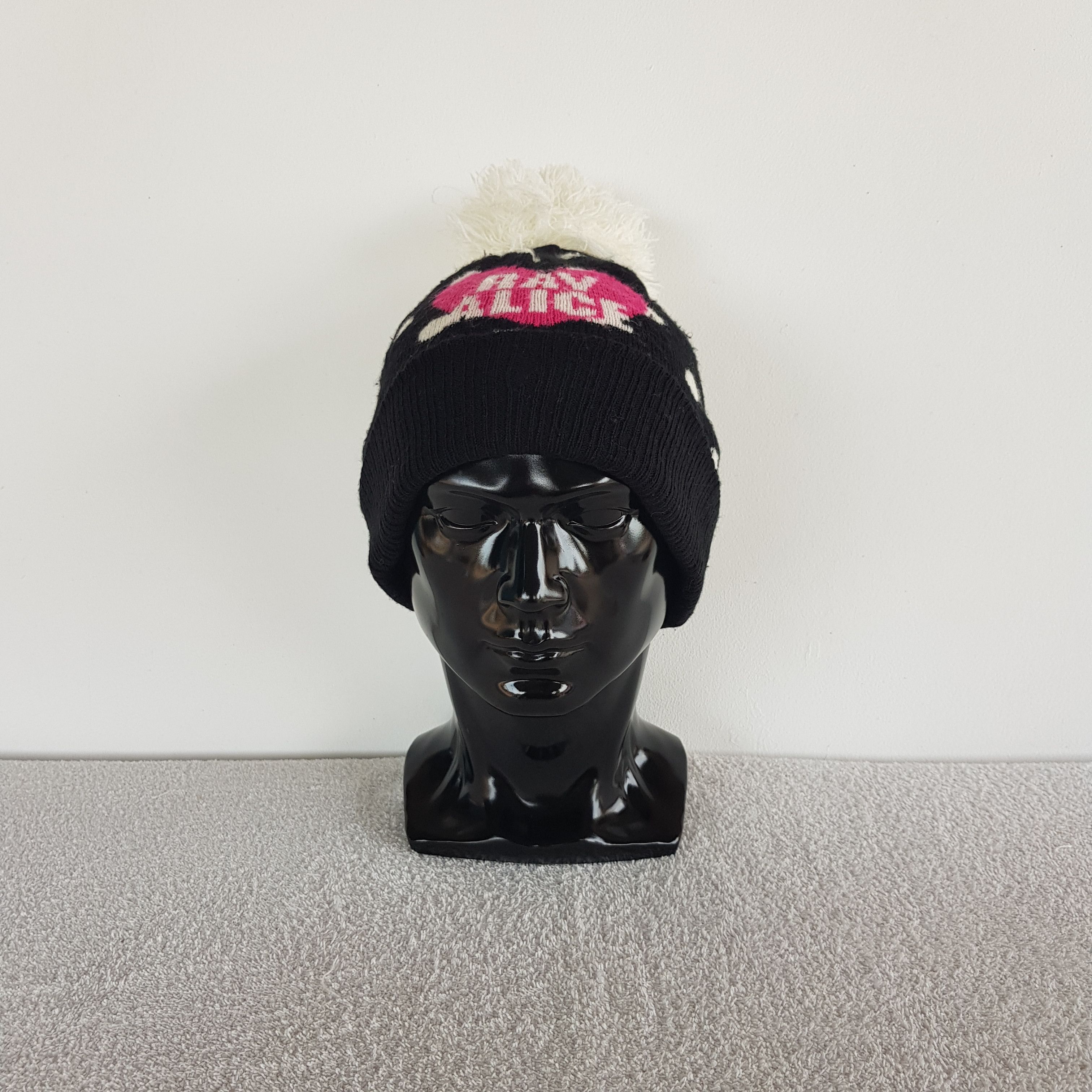 Japanese Brand Vintage Ray Alice Beanie Butterfly Snow Caps Hats. Size ONE SIZE - 3 Thumbnail