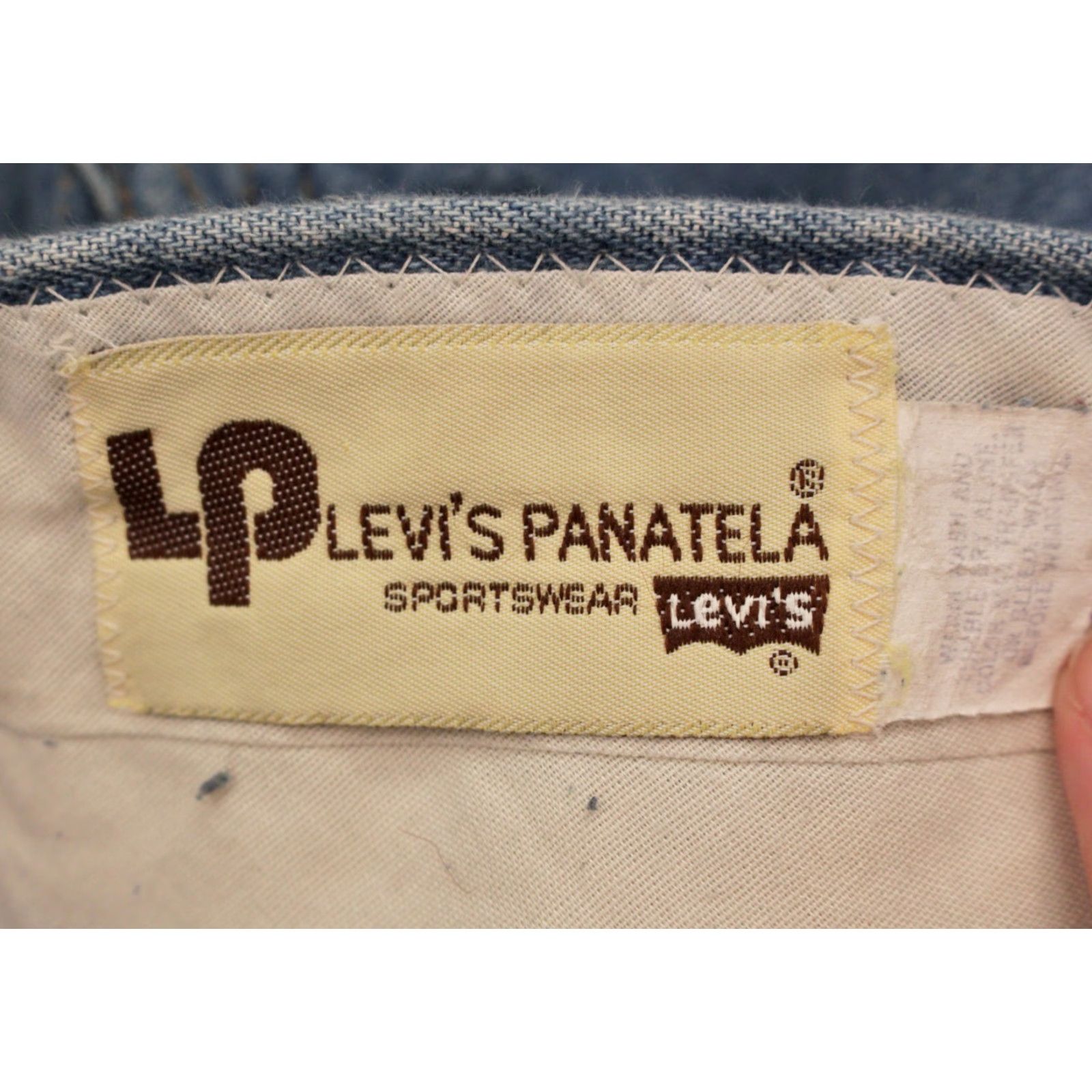 Levi's VINTAGE Levi's Jeans Pants 70s Disco BellBottoms Panatela Levi's 30x29 Mens Blue 1970s Pant Denim shirt? Size US 30 / EU 46 - 4 Thumbnail