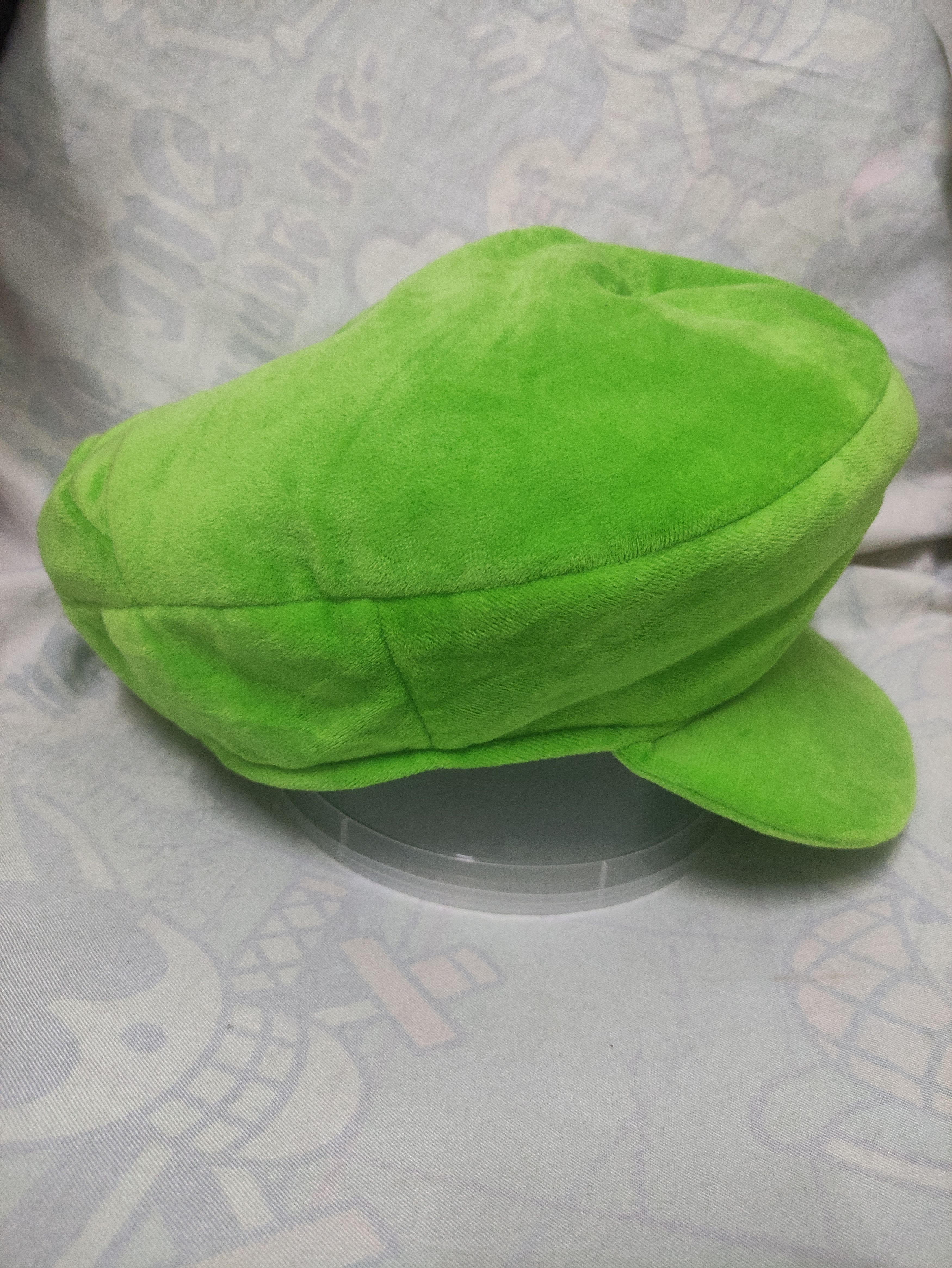 SUPER NINTENDO WORLD LUIGI PILLOW HAT BY UNIVERSAL STUDIOS