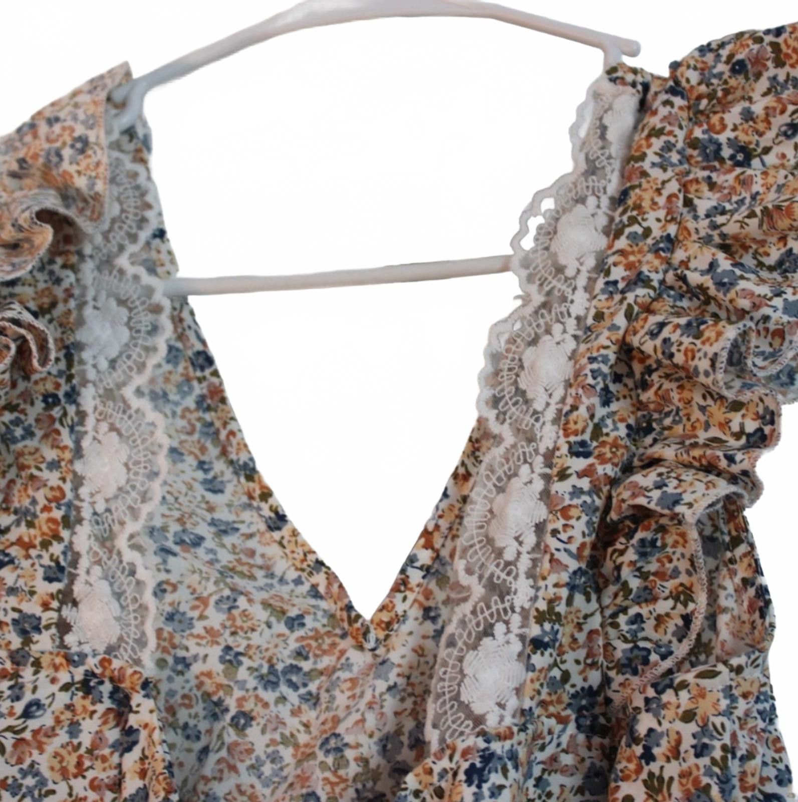 Shein SHEIN NWOT Floral Print Ruffle Sleeve Dress V-Neck Small Size S / US 4 / IT 40 - 6 Thumbnail