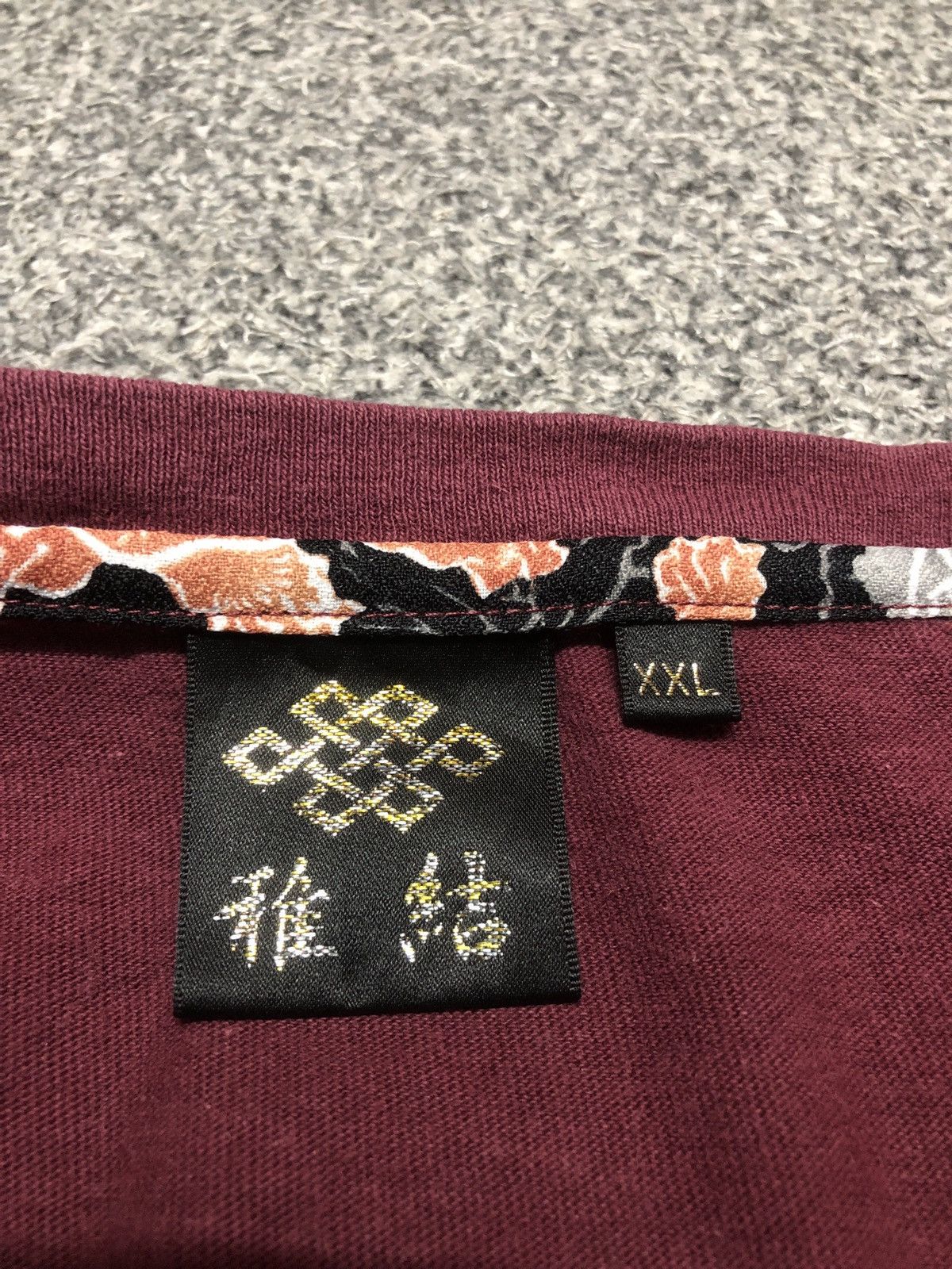 Japanese Brand Vintage Sunfaded Y2K Japanese Brands Dragon Sukajan Tshirt Size US XL / EU 56 / 4 - 9 Thumbnail