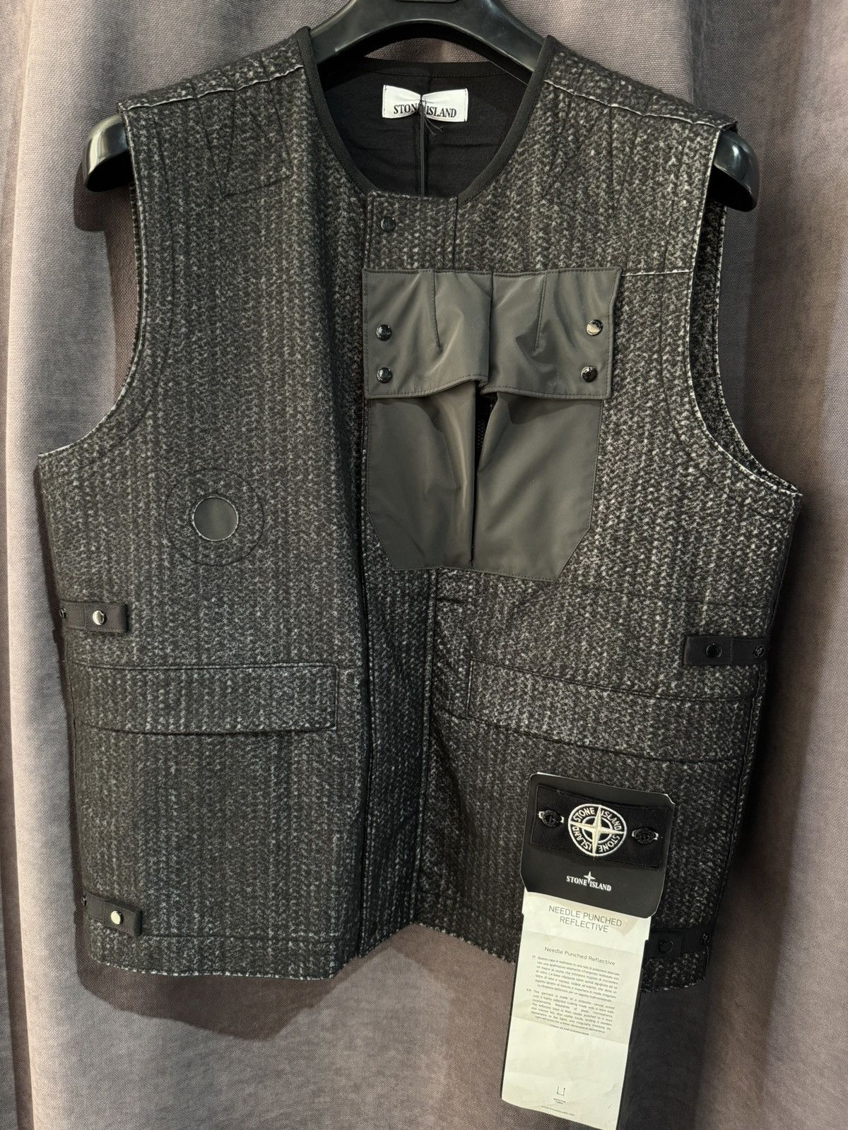 Stone Island Stone Island Needle Punched Reflective Vest Grey Black Size US L / EU 52-54 / 3 - 3 Thumbnail