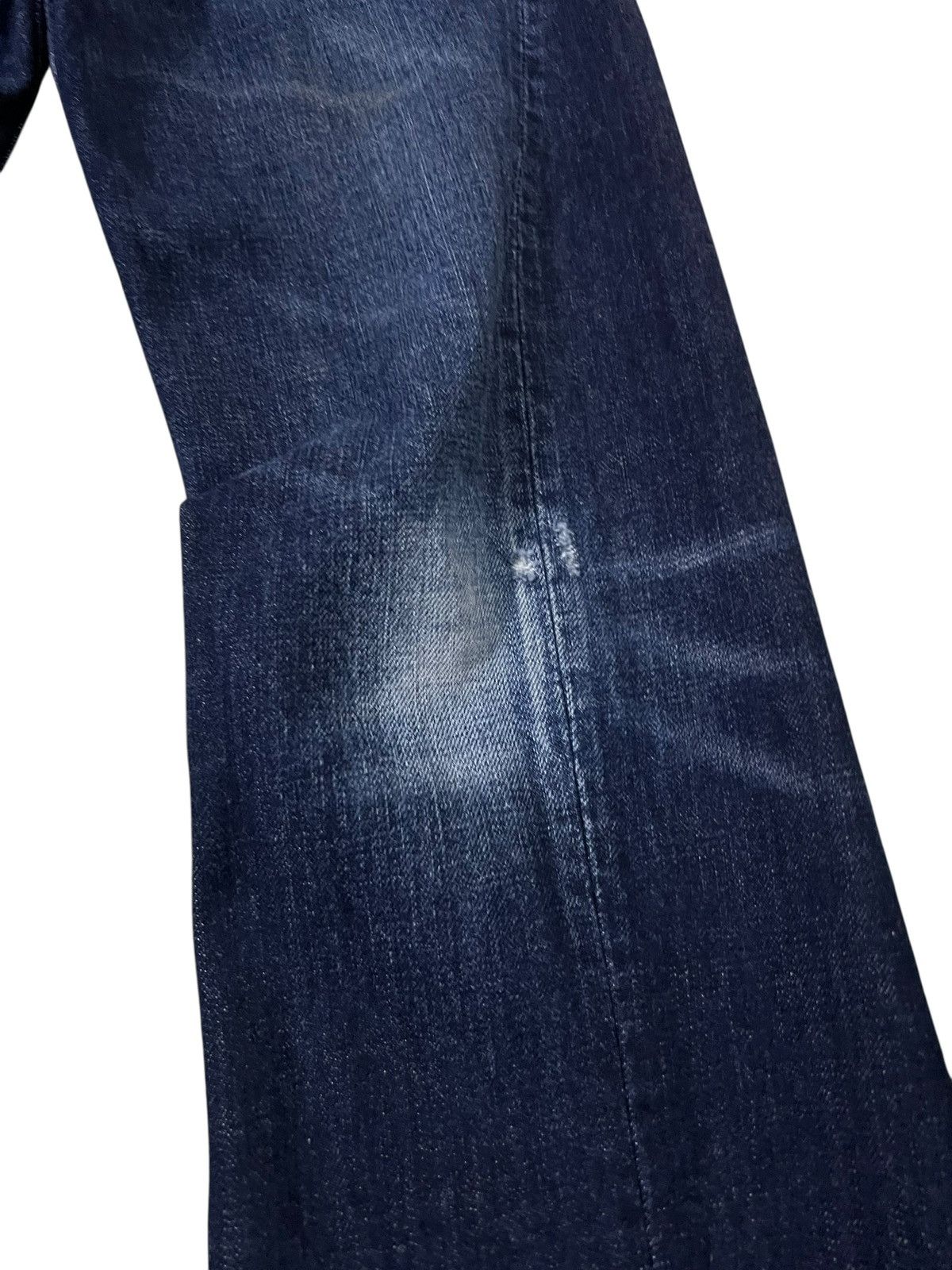 Japanese Brand RNA Twist Leg Distress Low Rise Flare Bootcut Jean Size US 29 - 6 Thumbnail