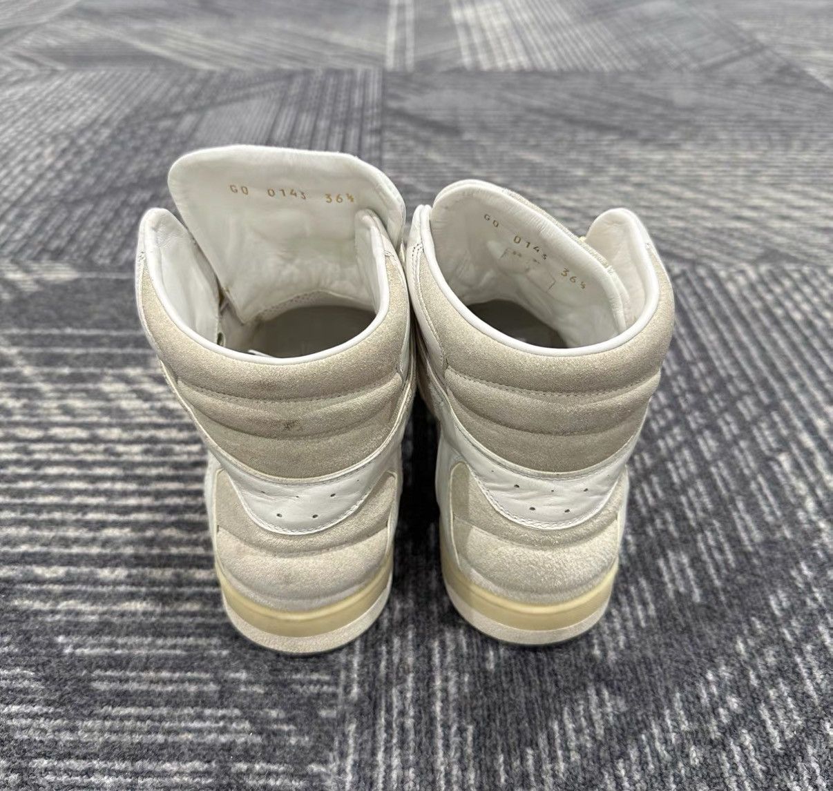 Louis Vuitton Louis Vuitton Color-Block Leather Sneakers J42 Size US 6.5 / IT 36.5 - 3 Thumbnail
