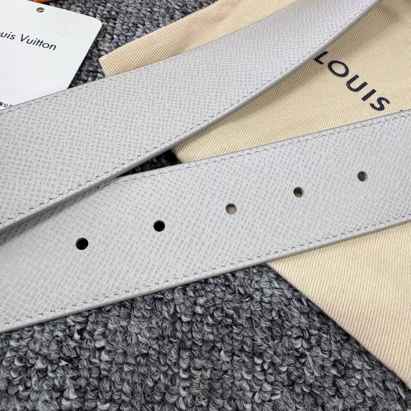 Louis Vuitton LV Light Gray Monogram Belt 85/34 Size ONE SIZE - 6 Thumbnail