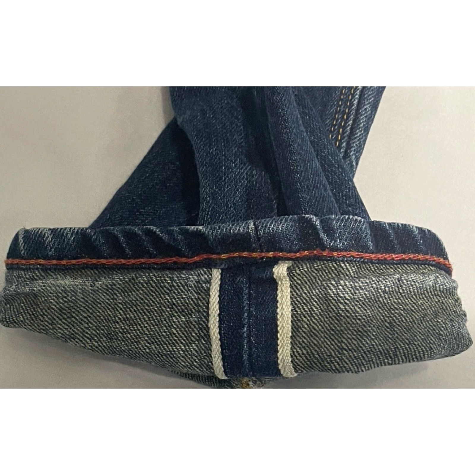 Raleigh Denim Raleigh Denim Martin Selvedge Jeans Dark Wash 29x26.5 Straight Fit Unisex Adults Blue USA Size US 29 - 8 Thumbnail