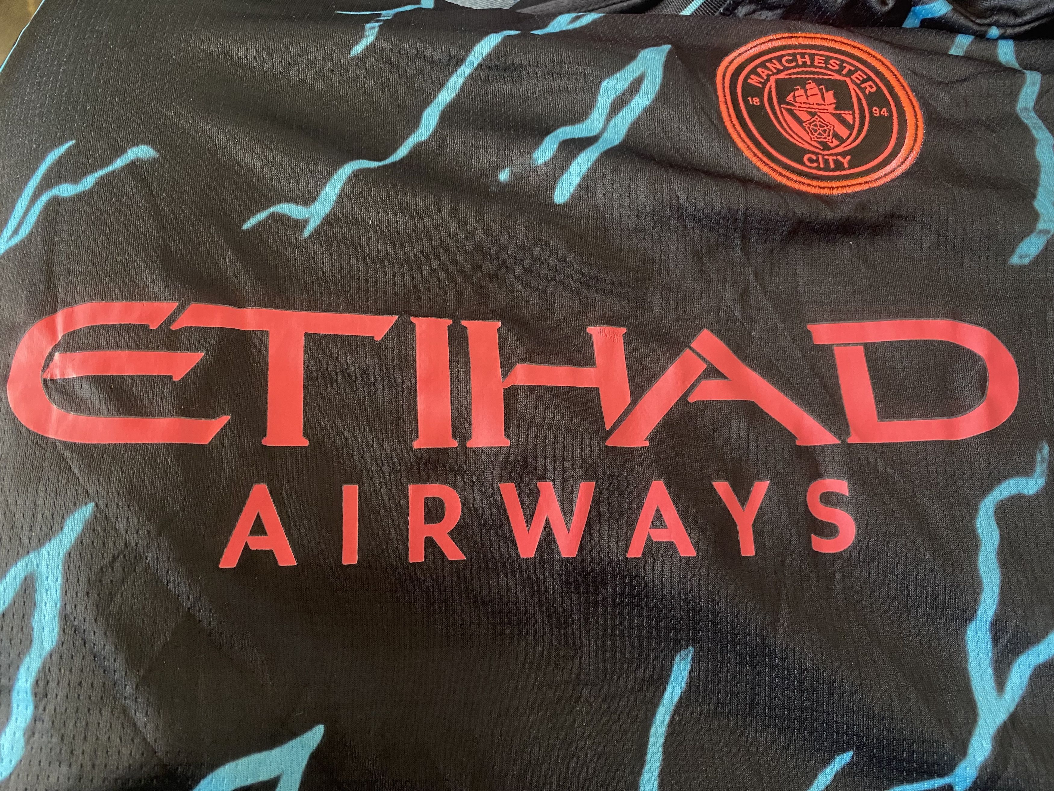 Other MANCHESTER CITY F.C. #9 HAALAND - 2023 - 2024 - M - UNIQUE Size US M / EU 48-50 / 2 - 8 Thumbnail