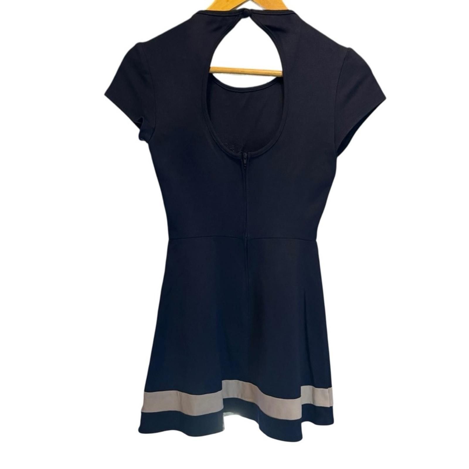 Designer B. Darlin. Fit and Flare Blue Cut-Out Dress. Size 5/6. Size M / US 6-8 / IT 42-44 - 9 Thumbnail