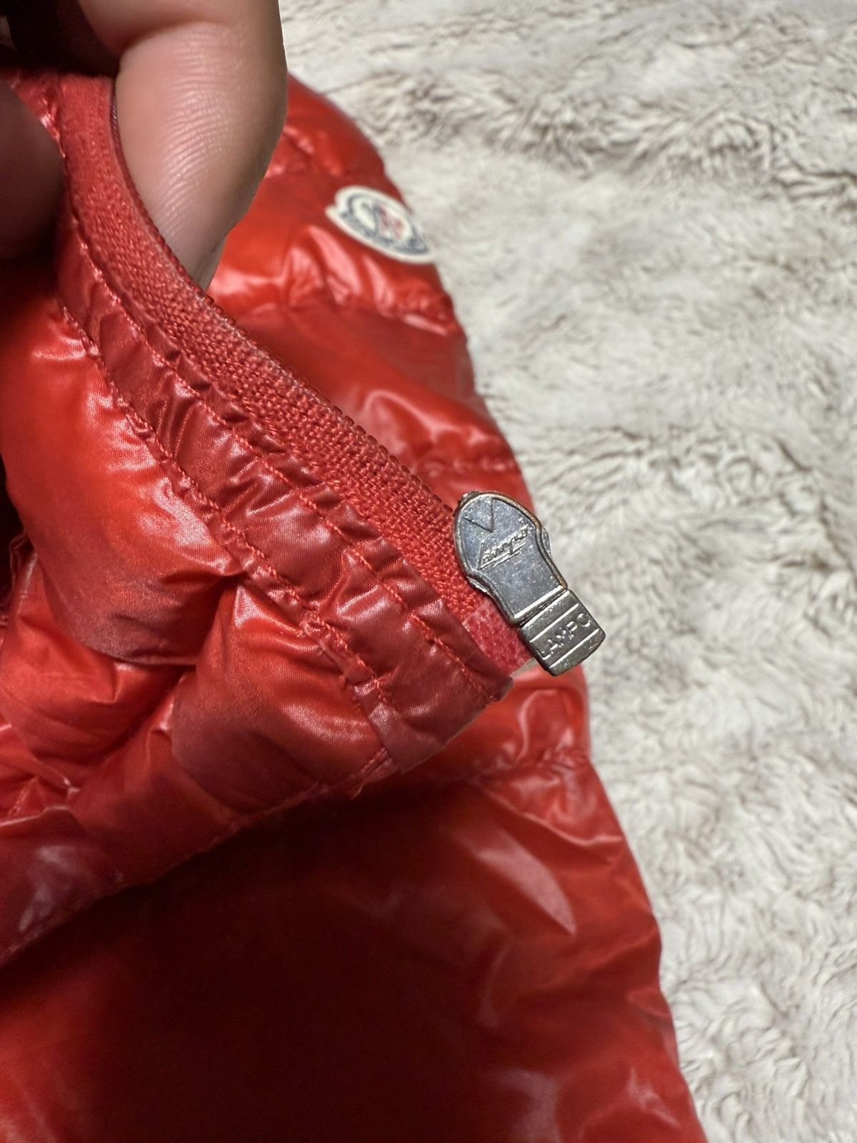 Moncler Moncler acorus red down jacket Size US S / EU 44-46 / 1 - 8 Thumbnail