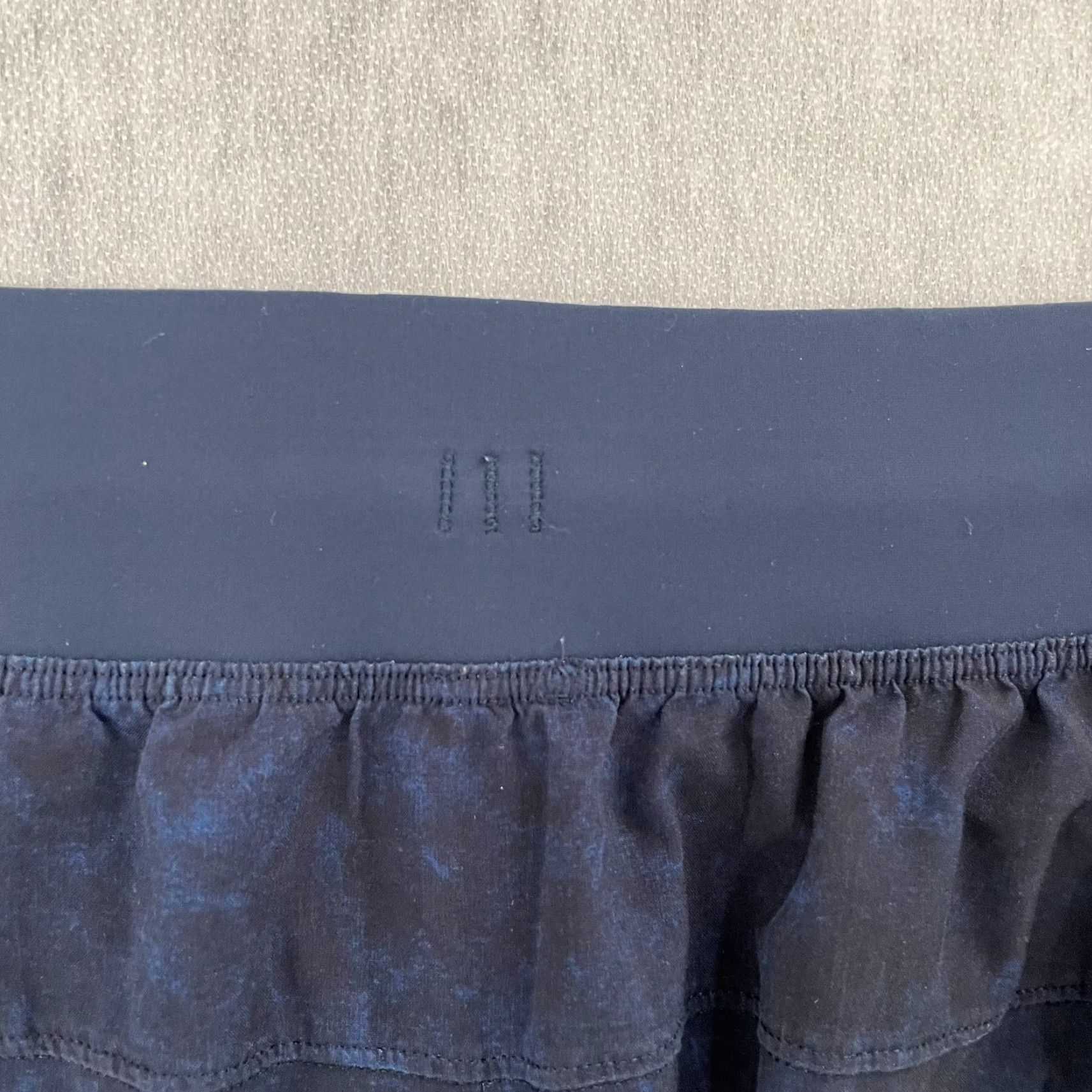 Lululemon VINTAGE? No — Lululemon THE Unlined Drawstring Men’s Shorts M Blue Athletic Gym Logo 7.5in Inseam Pockets Activewear Running & Training Mens M Size US 31 - 5 Thumbnail