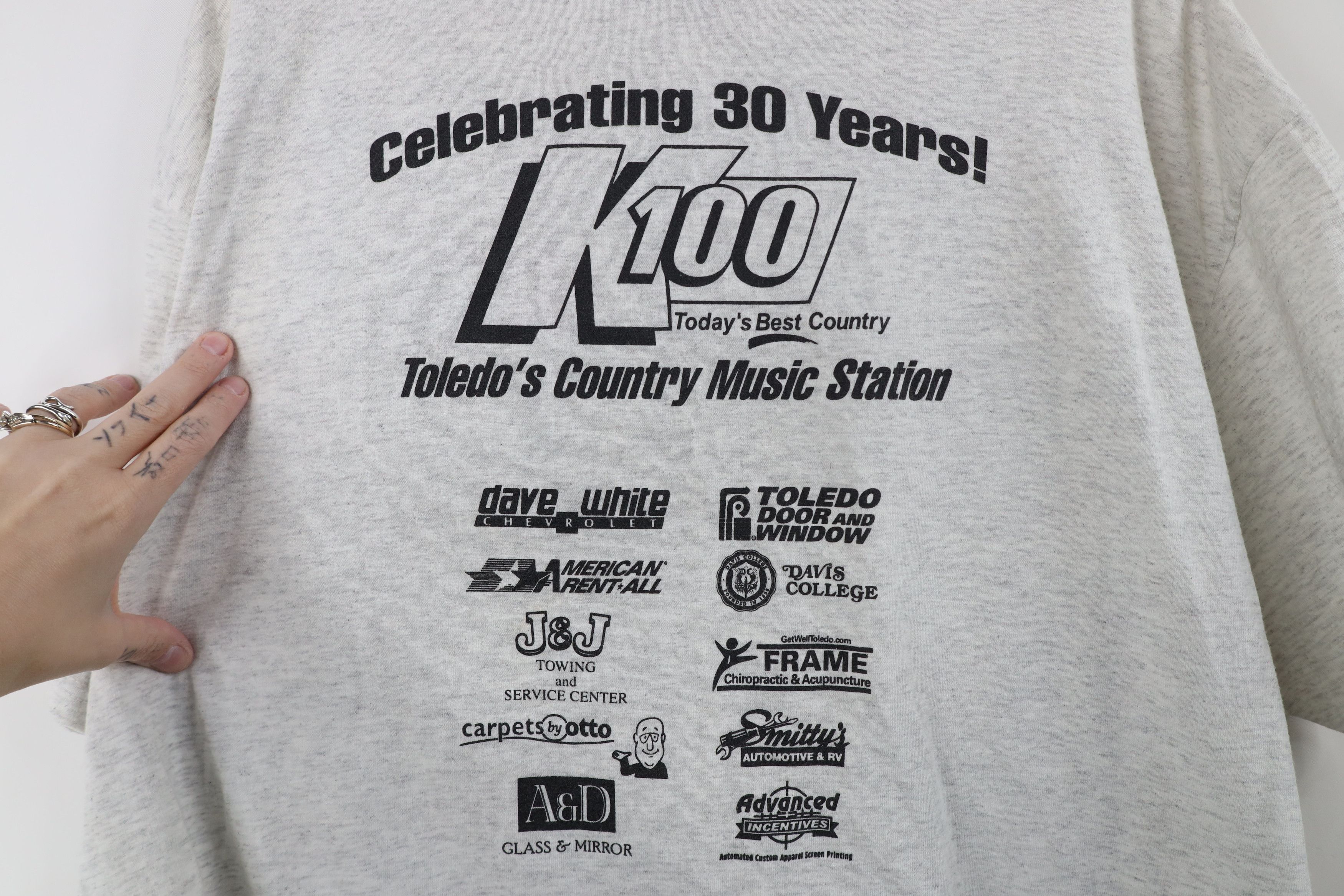 Vintage Vintage Best Country Music Radio Short Sleeve T-Shirt Gray Size US XL / EU 56 / 4 - 9 Thumbnail